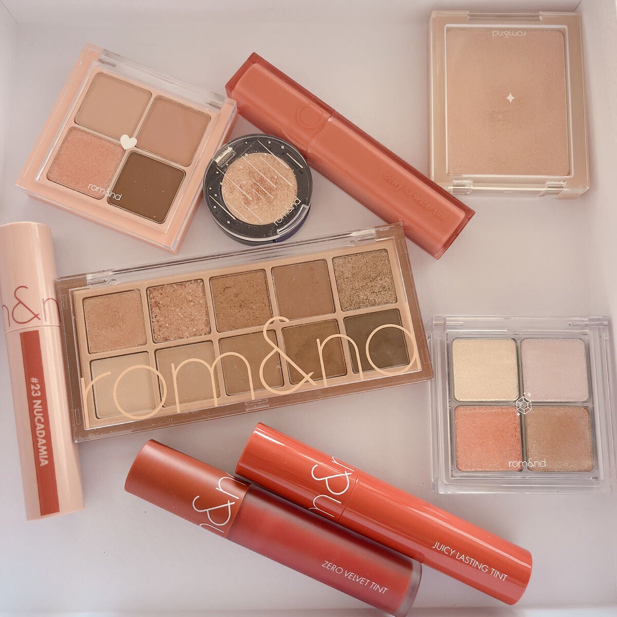 ジューシーラスティングティント/rom&nd/リップティントを使ったクチコミ(1枚目)