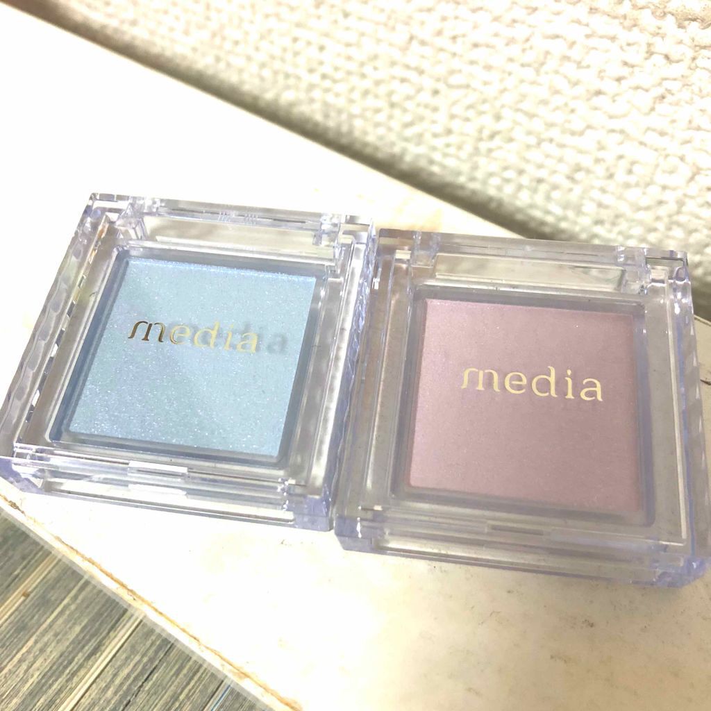 ブライトアップアイシャドウ/media/単色アイシャドウを使ったクチコミ（1枚目）
