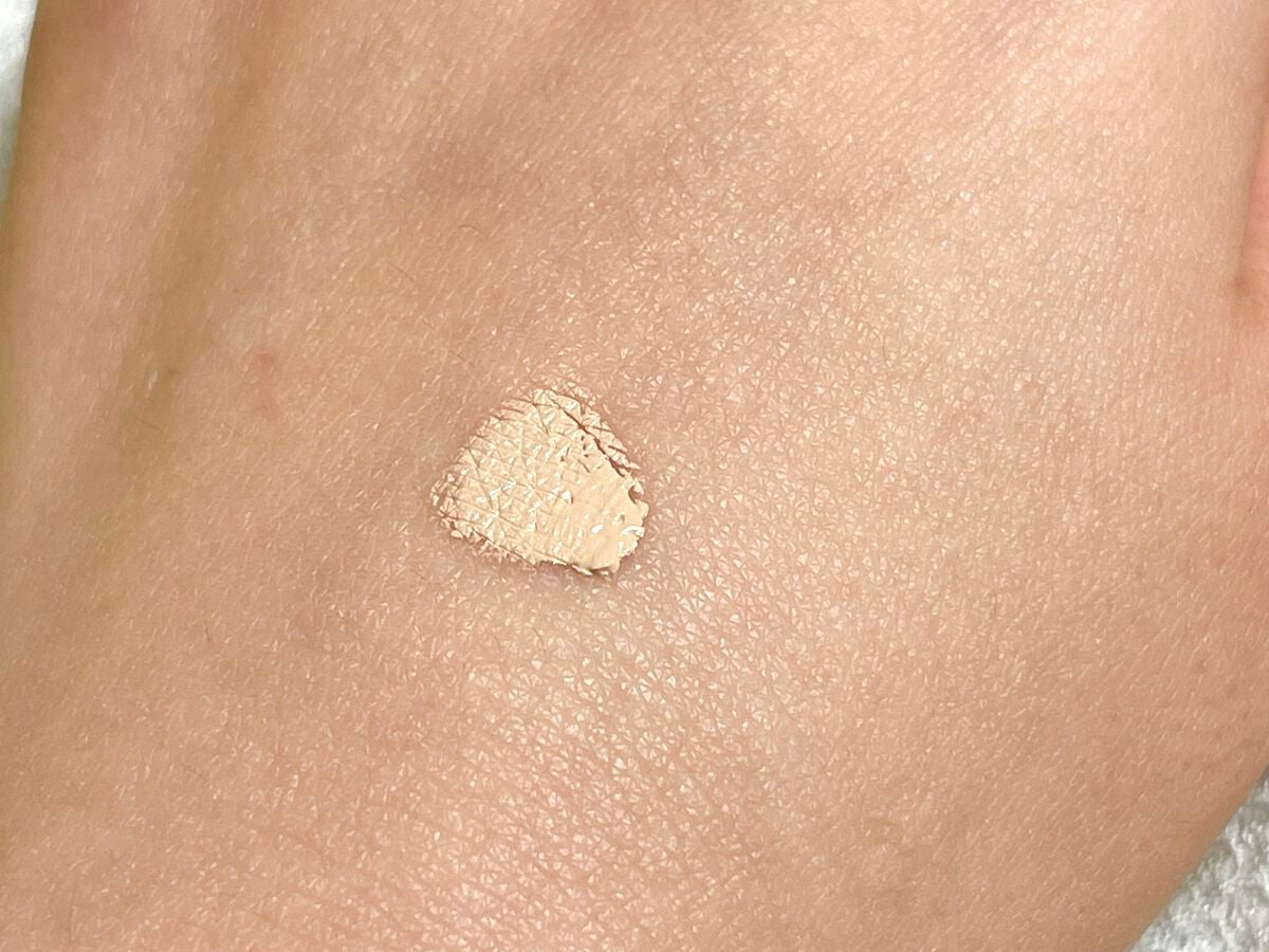 タトゥーウォータープルーフスカーコンシーラー/フォレンコス/リキッドコンシーラーを使ったクチコミ(3枚目)