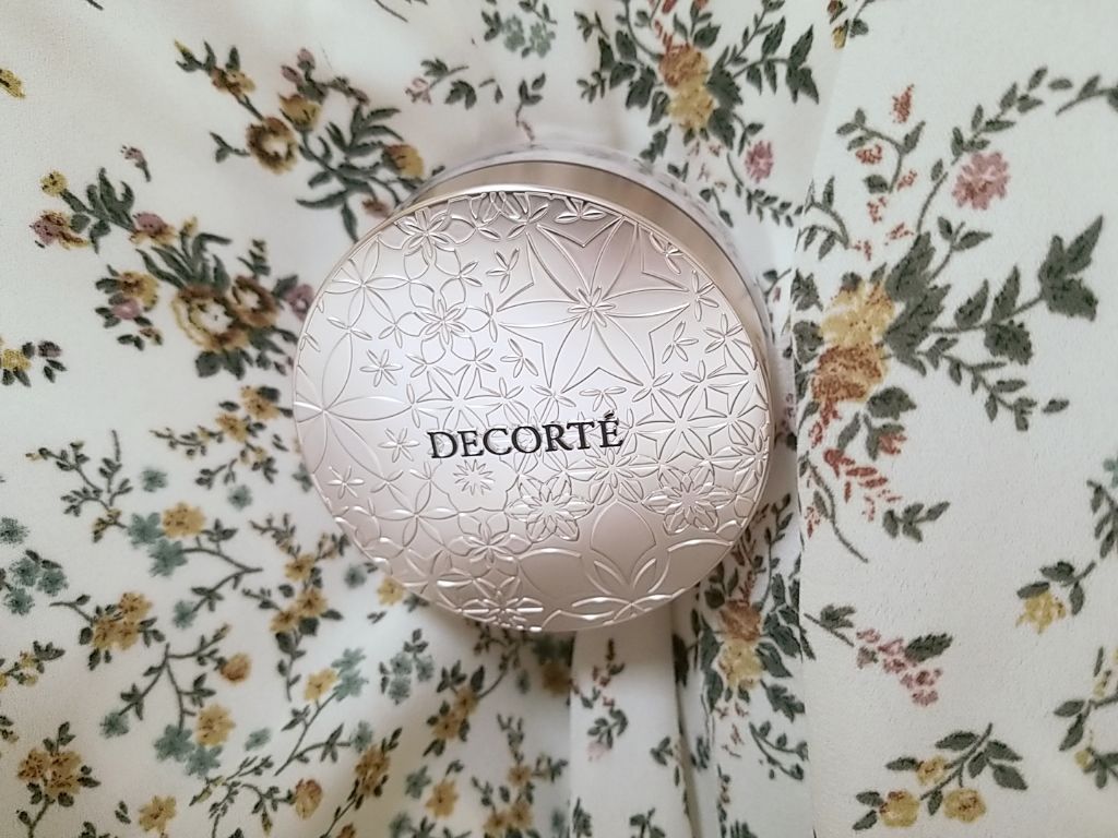 AQ MW フェイスパウダー/DECORTÉ/ルースパウダーを使ったクチコミ(1枚目)