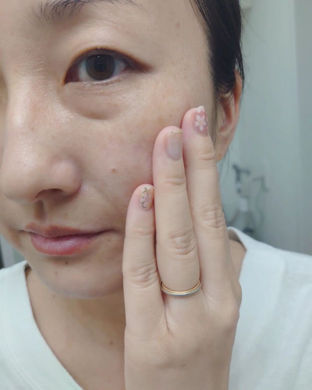 インテンシブ セラム ファンデーション/BOBBI BROWN/リキッドファンデーションを使ったクチコミ（3枚目）