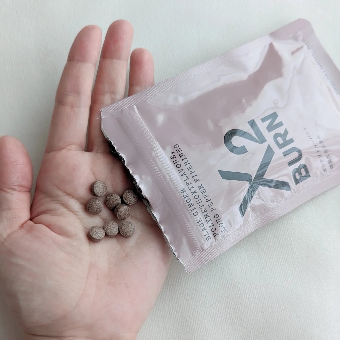 X2 BURN（エックストゥー バーン）/Ｘ(エックス)/健康サプリメントを使ったクチコミ（3枚目）