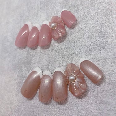 nailforall MOMOジェルのクチコミ「\ ぷっくりフラワーネイル🌸/



みんな大好きなフレンチネイルを1箇所ぷっくりフラワーにす.....」（3枚目）