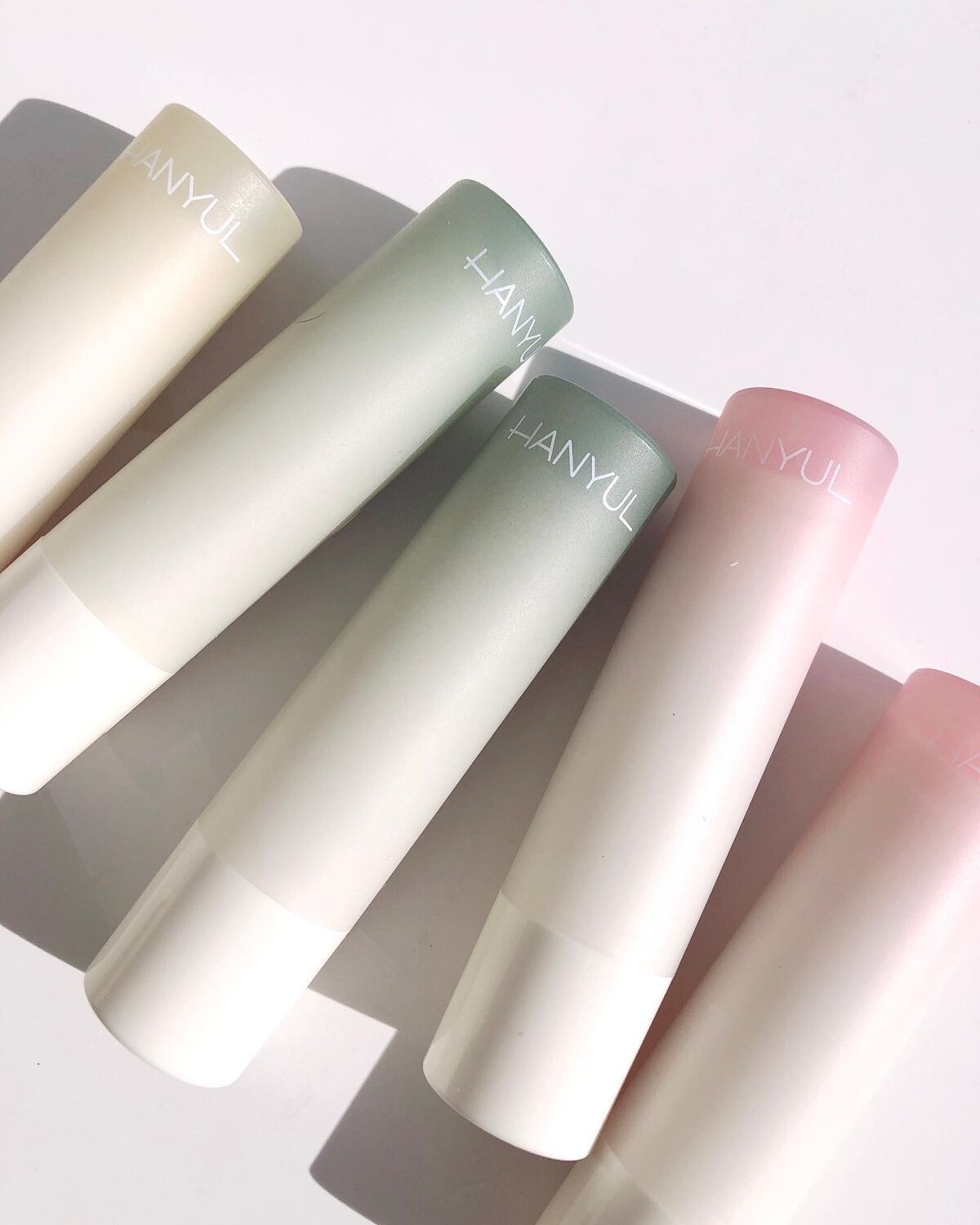 自然に似たリップバーム (白菊/ヨモギ/米/黒豆/紫根)/HANYUL(ハンユル)/リップバームを使ったクチコミ(1枚目)