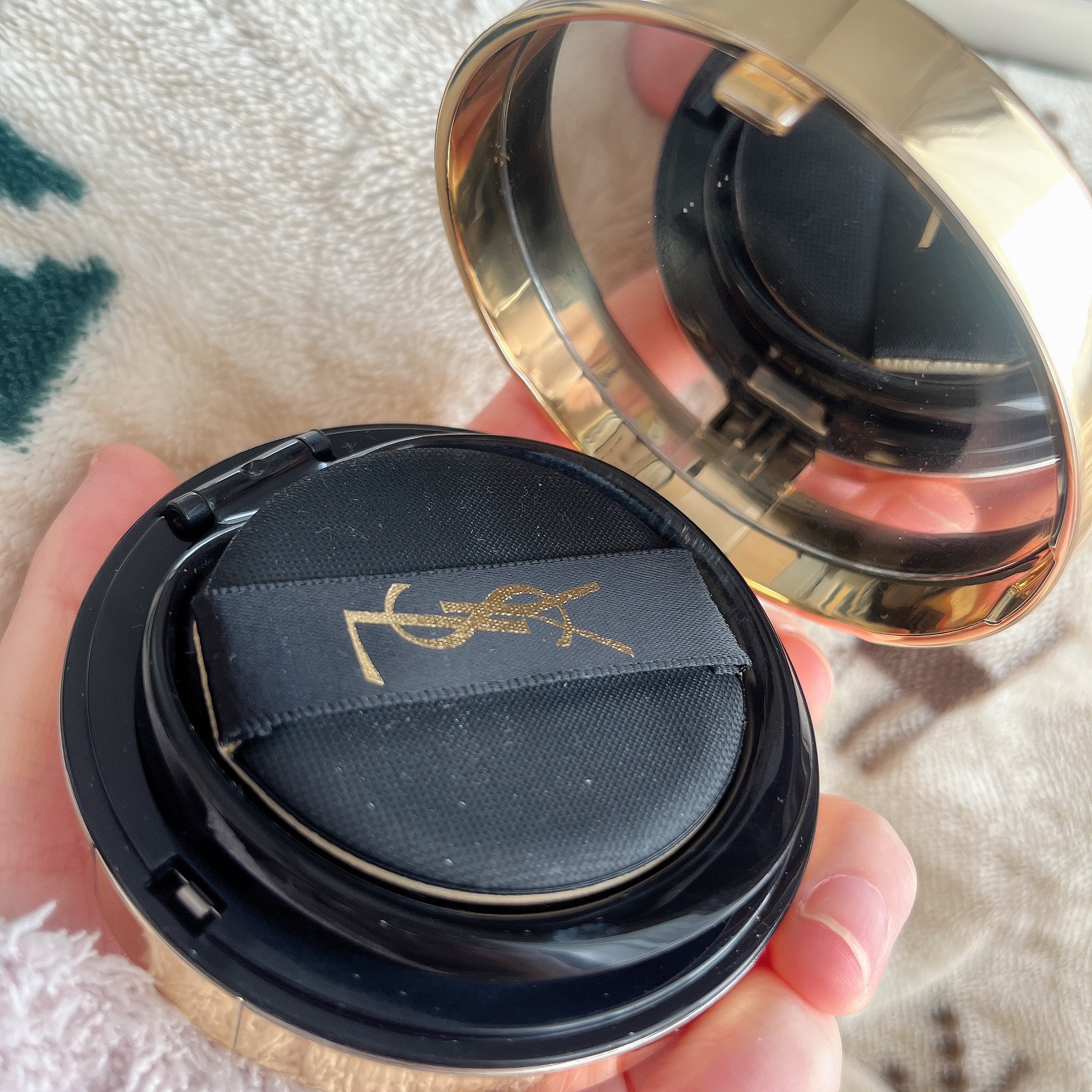 アンクル ド ポー ルクッション 20/YVES SAINT LAURENT BEAUTE/クッションファンデーションを使ったクチコミ（3枚目）