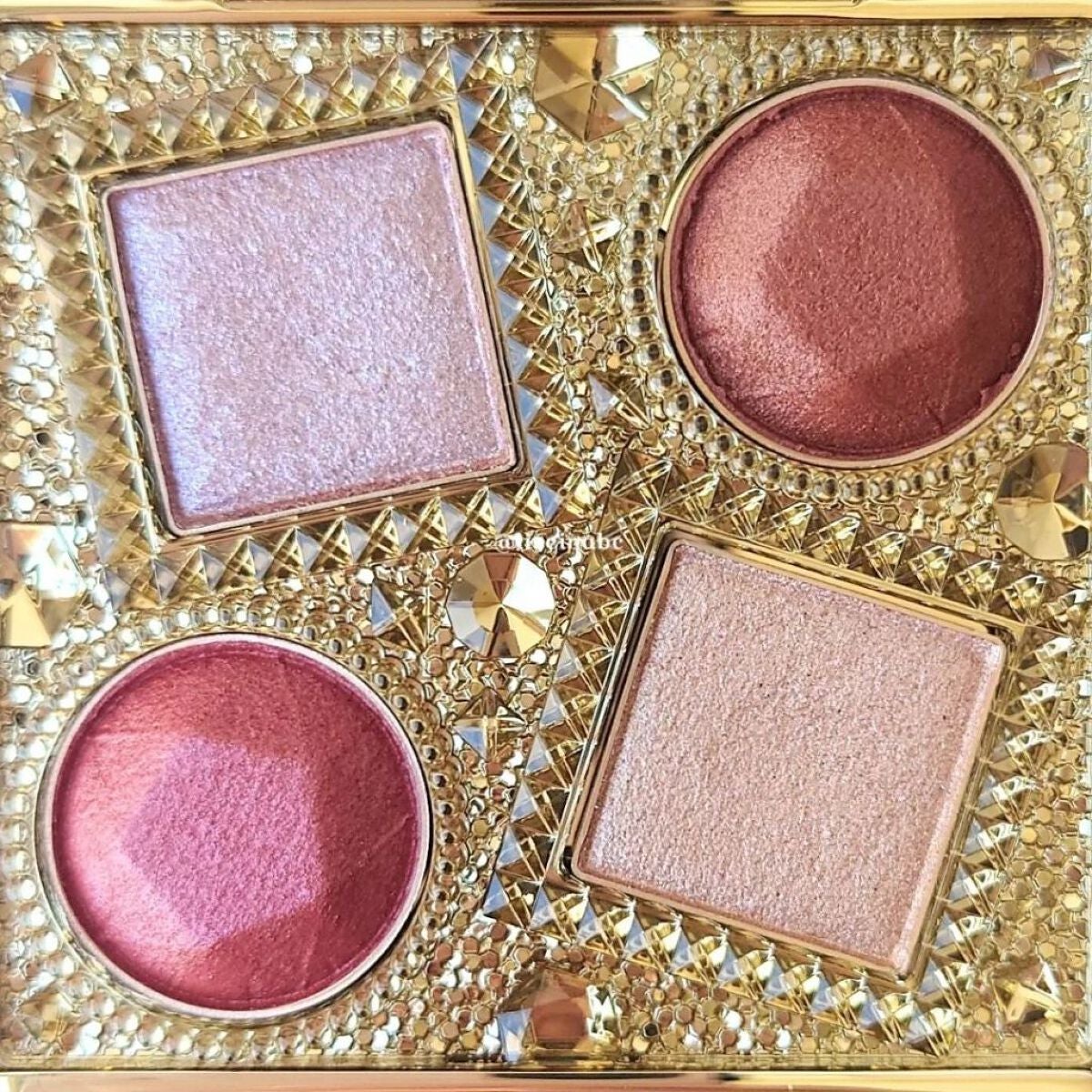 エレガンス ヌーヴェル アイズ/Elégance/アイシャドウパレットを使ったクチコミ(3枚目)