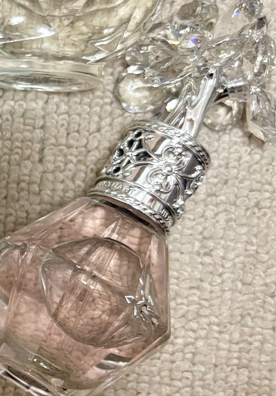 ジルスチュアート クリスタルブルーム オードパルファン/JILL STUART/香水(レディース)を使ったクチコミ(3枚目)