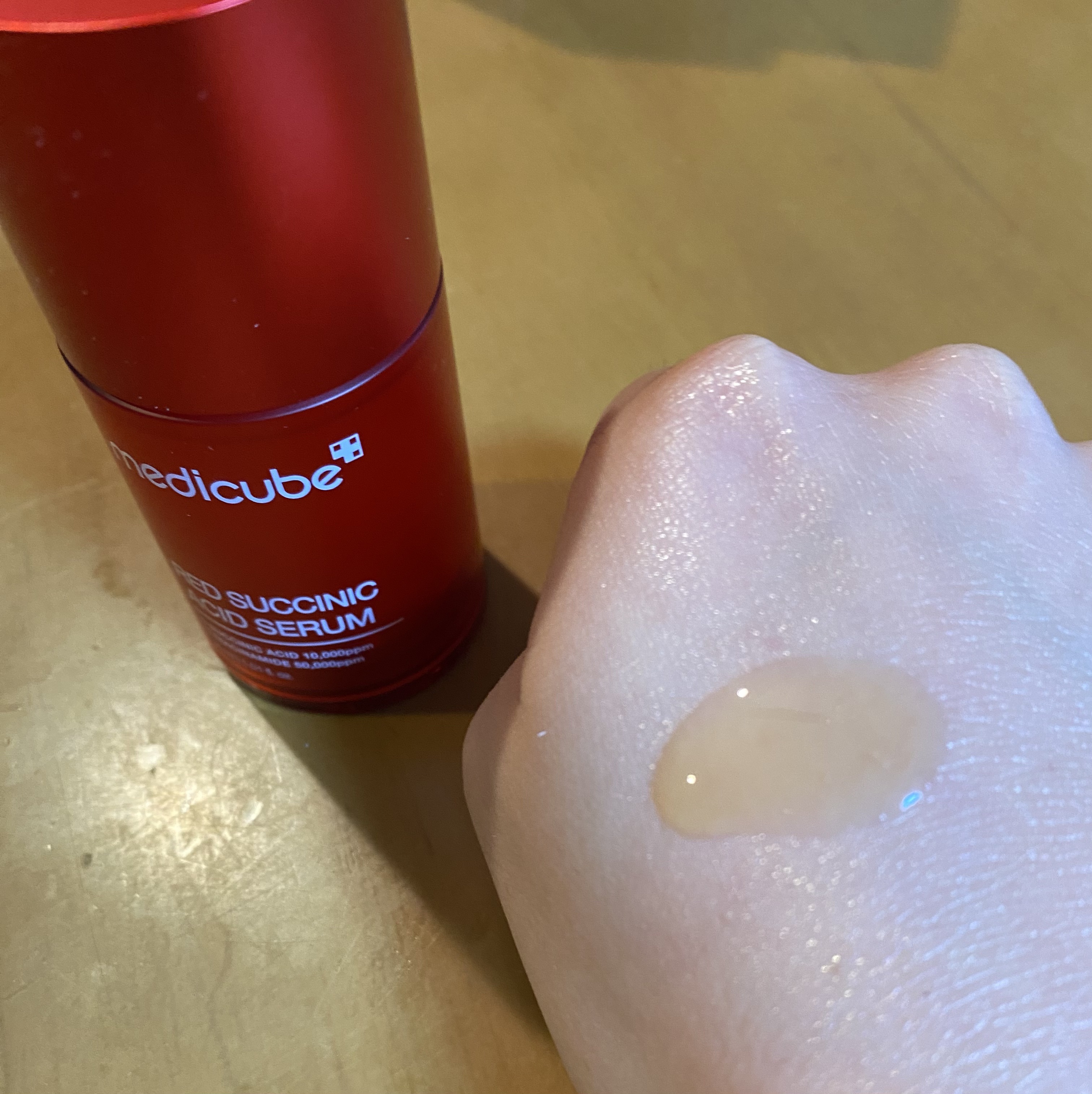 レッドアクネピーリングセラム/MEDICUBE/美容液を使ったクチコミ（2枚目）