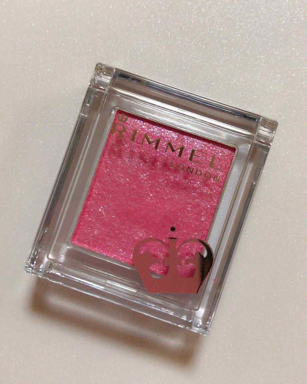 プリズム パウダーアイカラー/リンメル ロンドン/単色アイシャドウを使ったクチコミ（1枚目）