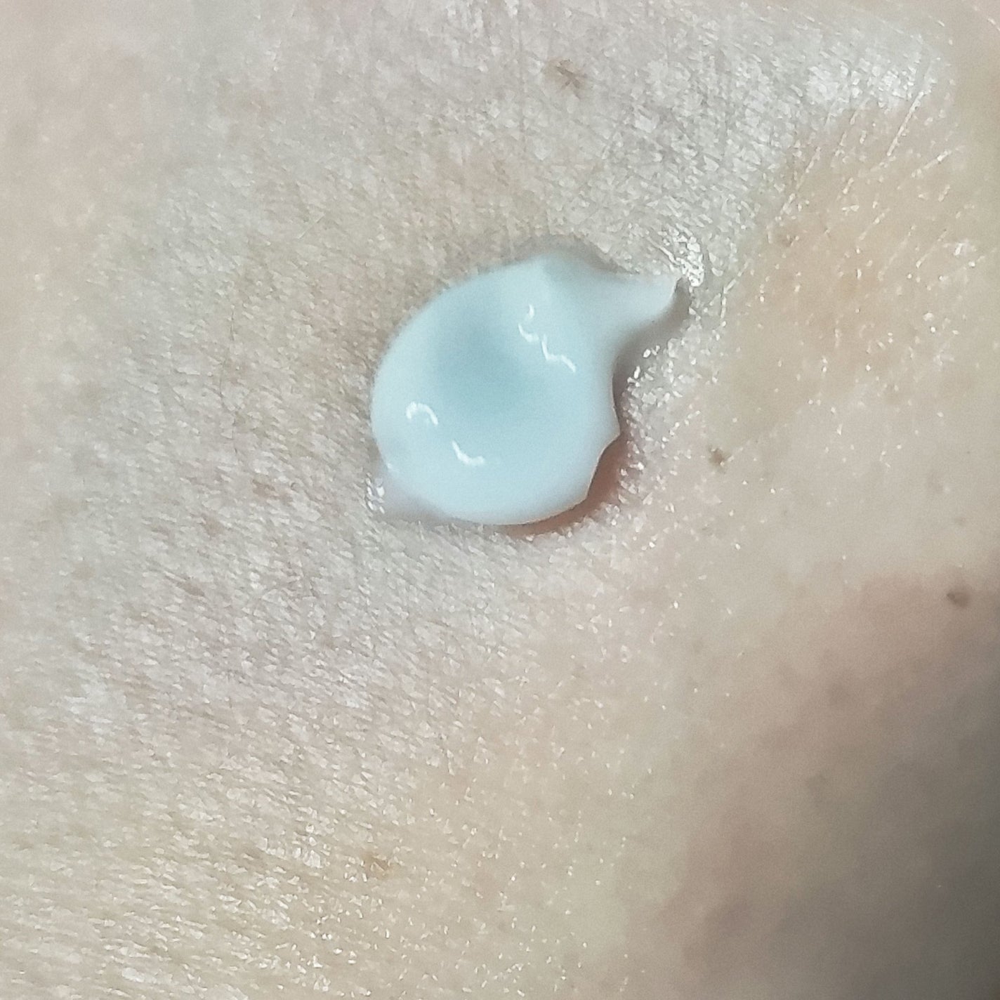 薬用ハンドクリーム テントラップ/ラエナ/ハンドクリームを使ったクチコミ(5枚目)