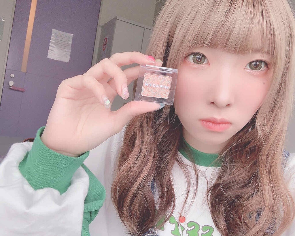 グリッタースプリンクルアイズ/MIRAGEM/グリッターを使ったクチコミ(2枚目)