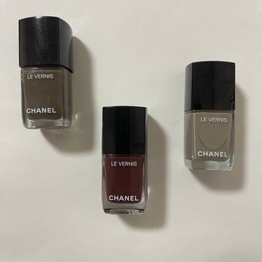 ⭐️CHANEL ヴェルニ ロングトゥニュ
　2021 秋コレクション

初！CHANELネイルだったのですが、
一度塗りでも割と厚みが出て良い感じです⭕️
モチも良く、他の色も揃えてみたいなと思うお品