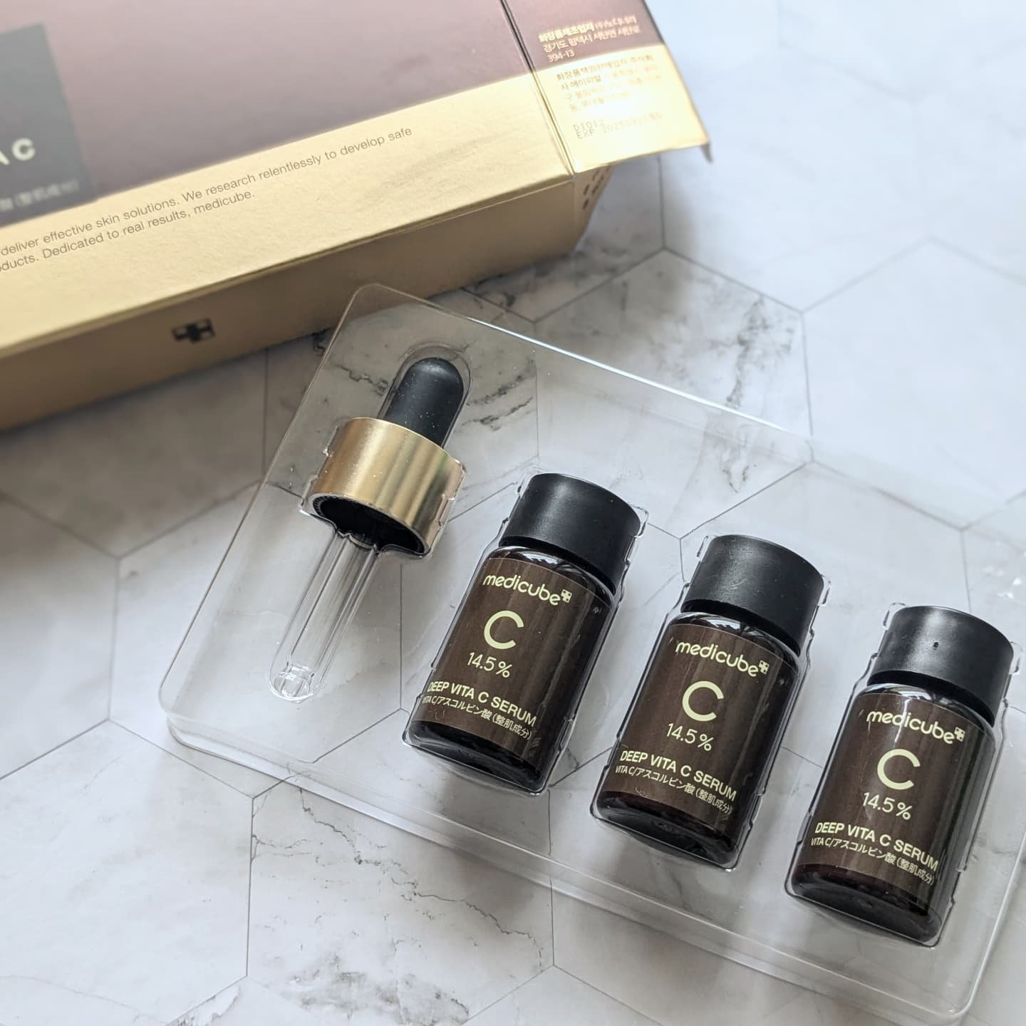 ディープビタCアンプル2.0/MEDICUBE/美容液を使ったクチコミ（1枚目）