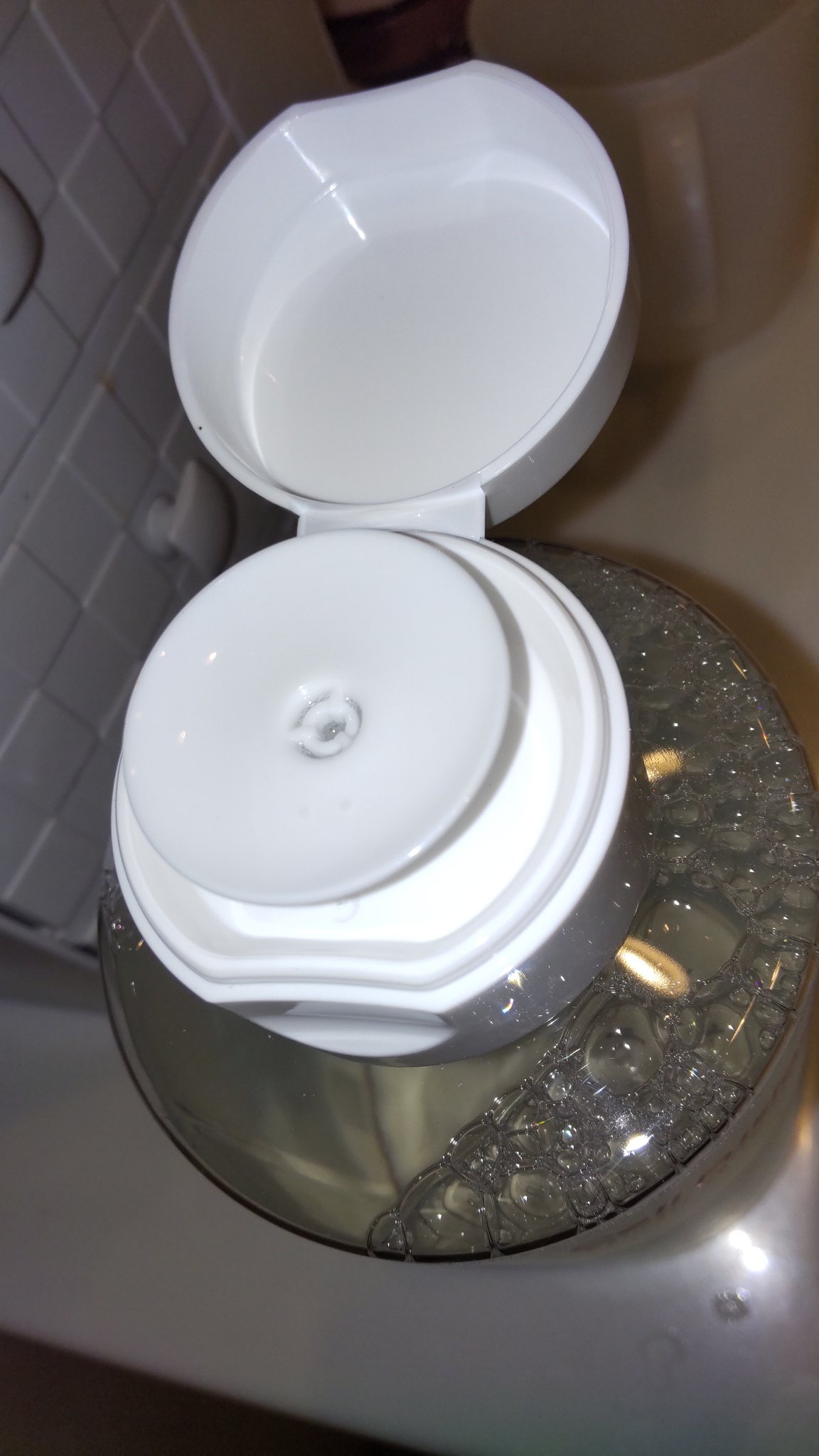 Cell Fusion C(セルフュージョンシー) Low pH pHarrier Cleansing Waterのクチコミ「Cell Fusion C弱酸性ペリアクレンジングウォーター
タイムセールで1000円くらいで.....」（3枚目）