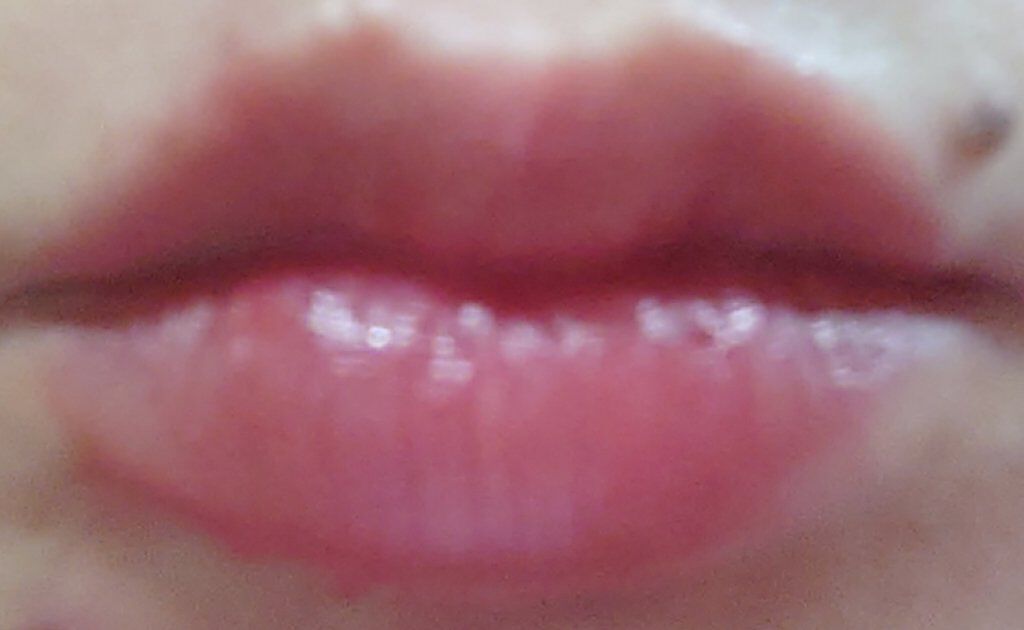 ウォータリーティントリップ/CEZANNE/リップティントを使ったクチコミ（3枚目）