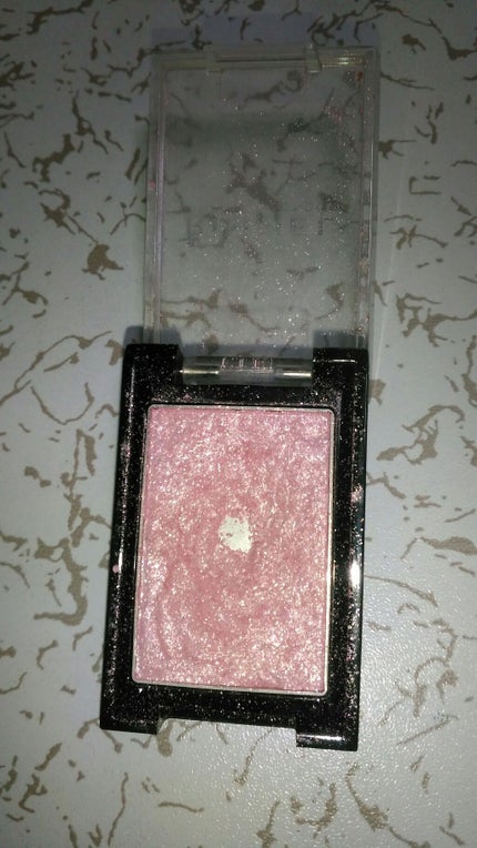 シャイニーオン パウダーアイカラー/リンメル ロンドン/単色アイシャドウを使ったクチコミ(2枚目)