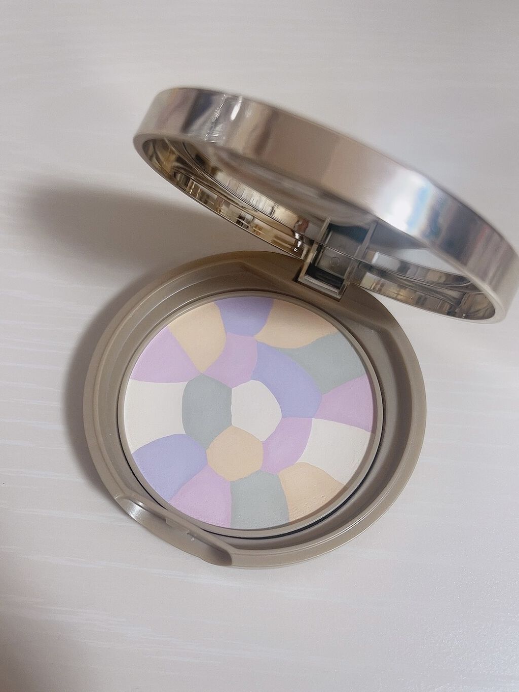 マシュマロフィニッシュパウダー　～Abloom～/キャンメイク/プレストパウダーを使ったクチコミ（1枚目）