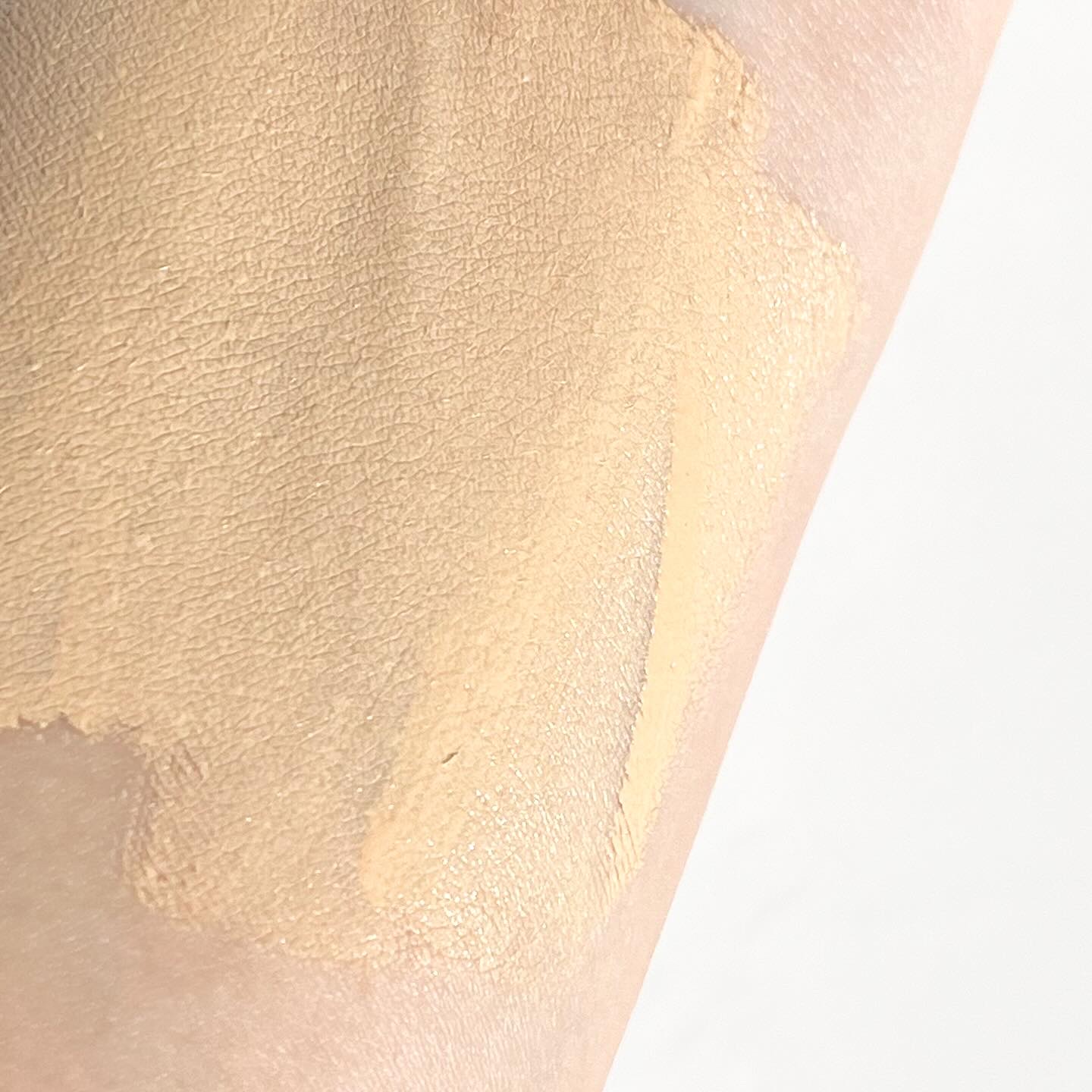 ベアプロ 16HR オールオーバー コンシーラー SPF25（PA+++）/bareMinerals/リキッドコンシーラーを使ったクチコミ（3枚目）