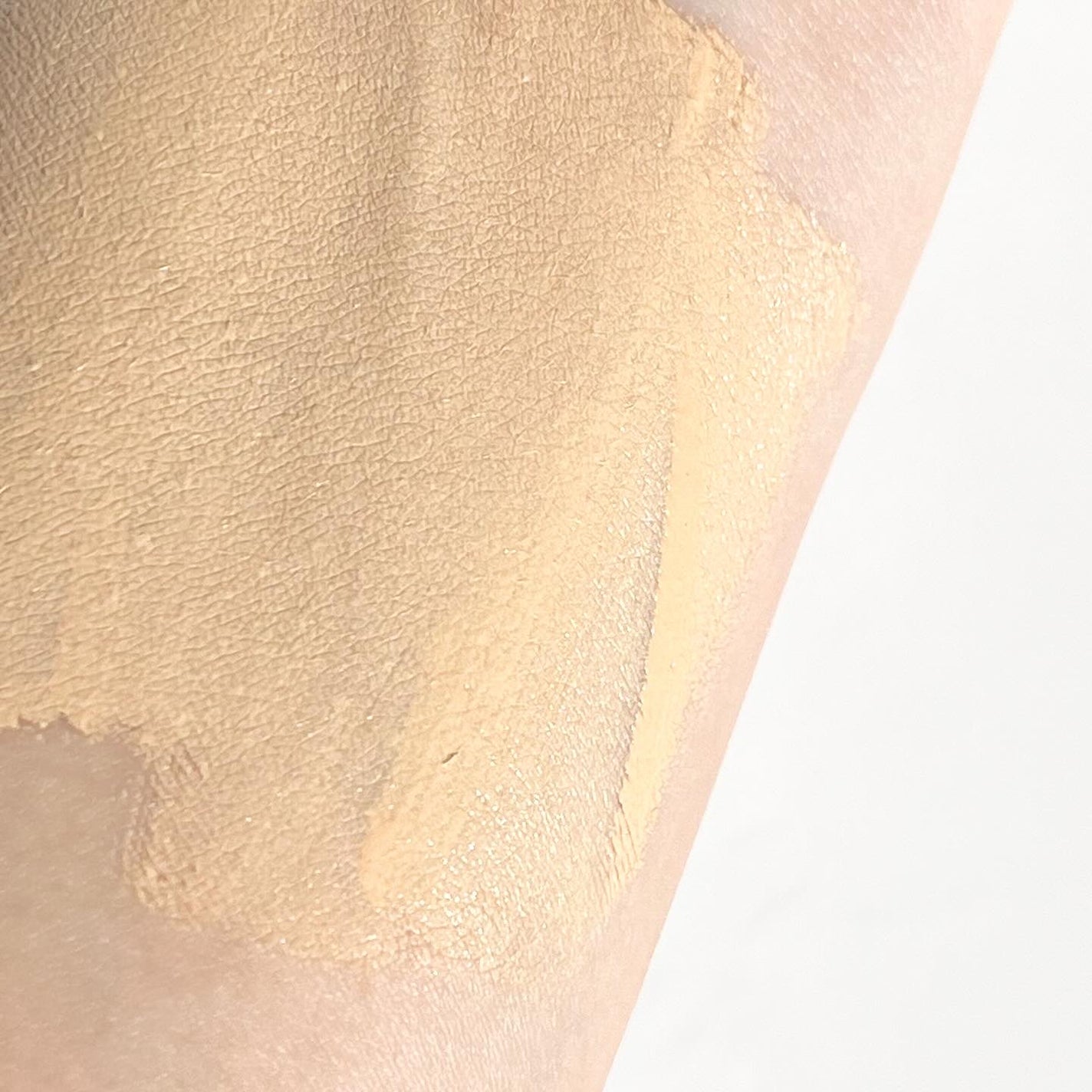 ベアプロ 16HR オールオーバー コンシーラー SPF25(PA+++)/bareMinerals/リキッドコンシーラーを使ったクチコミ(3枚目)