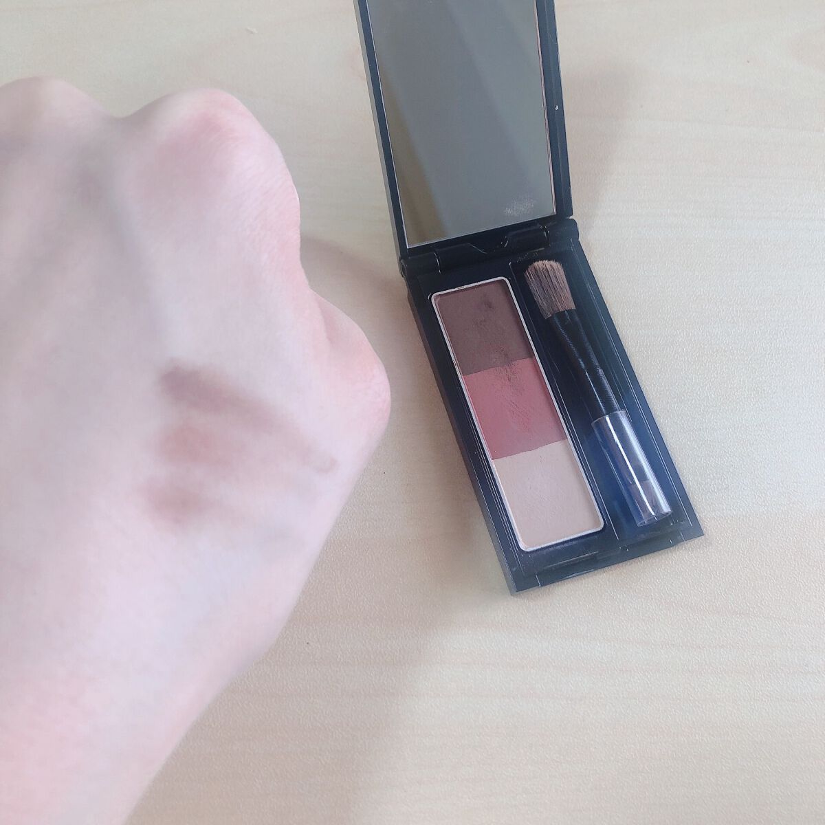 ケイト デザイニングアイブロウ3D/KATE/パウダーアイブロウを使ったクチコミ(4枚目)