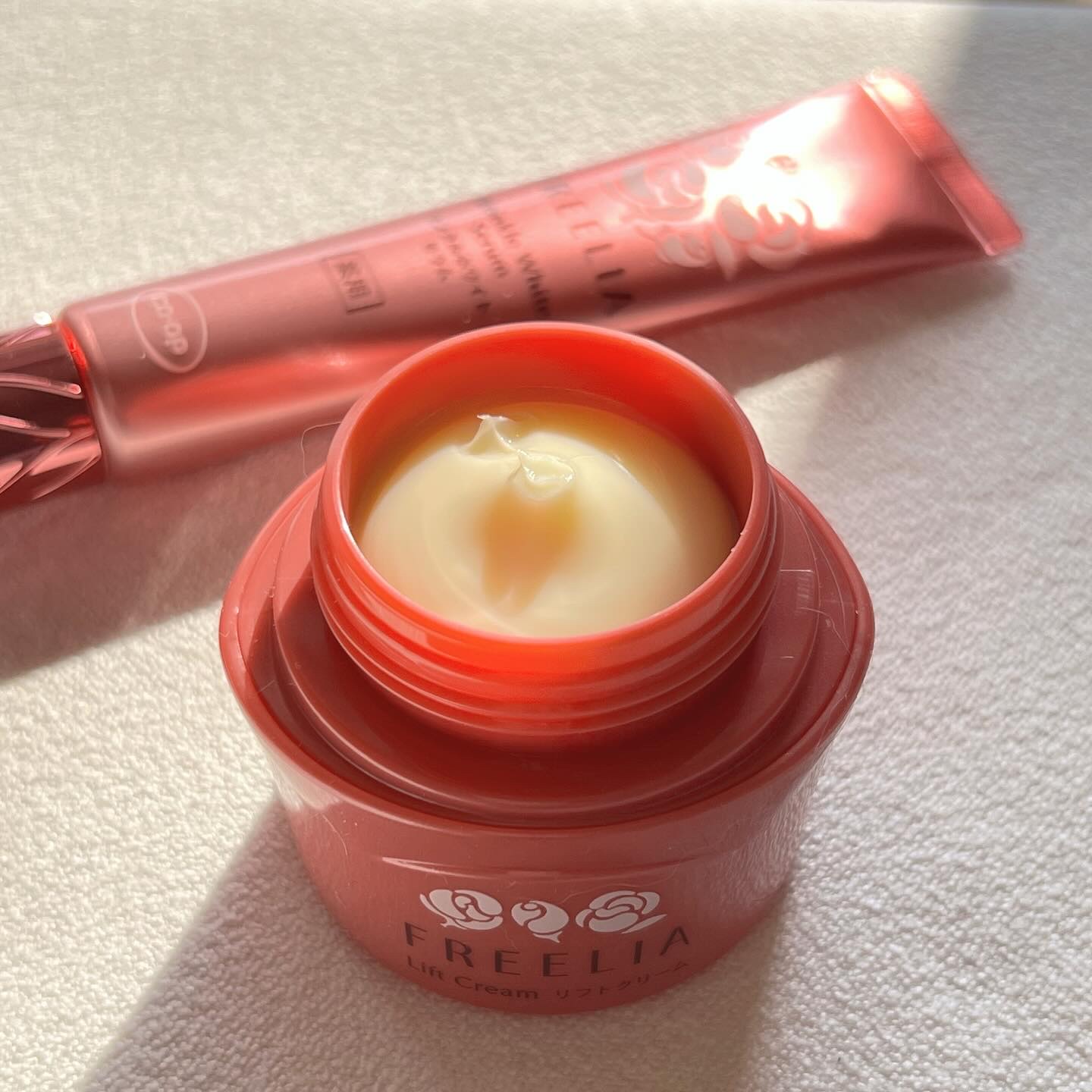 フリーリア リフトクリーム/コープ/フェイスクリームを使ったクチコミ（2枚目）