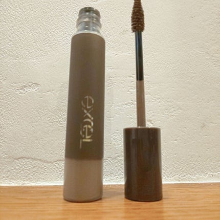 excel カラーオン アイブロウのクチコミ「本日二個目の
投稿でございます!
excelの眉マスカラ
前髪があるから眉毛わはいっか!.....」(2枚目)