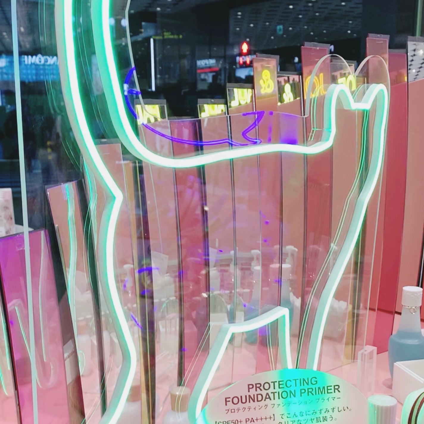 シースルー ヴェール コンパクト/PAUL & JOE BEAUTE/ファンデーションを使ったクチコミ(5枚目)