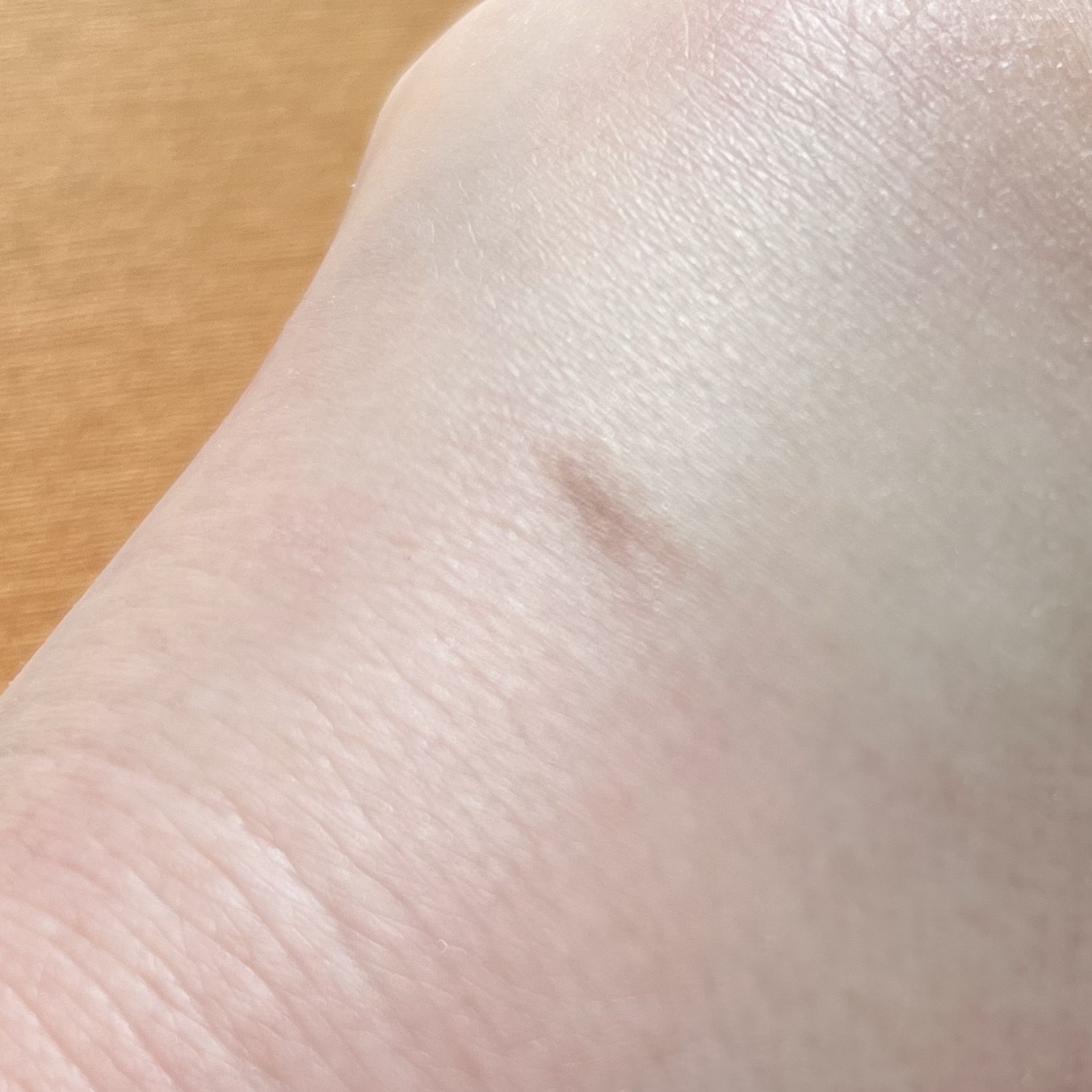 パウダリーアイブロウペンシル スリム 101 ピンクグレージュ/ミゼルエディ/アイブロウペンシルを使ったクチコミ（2枚目）