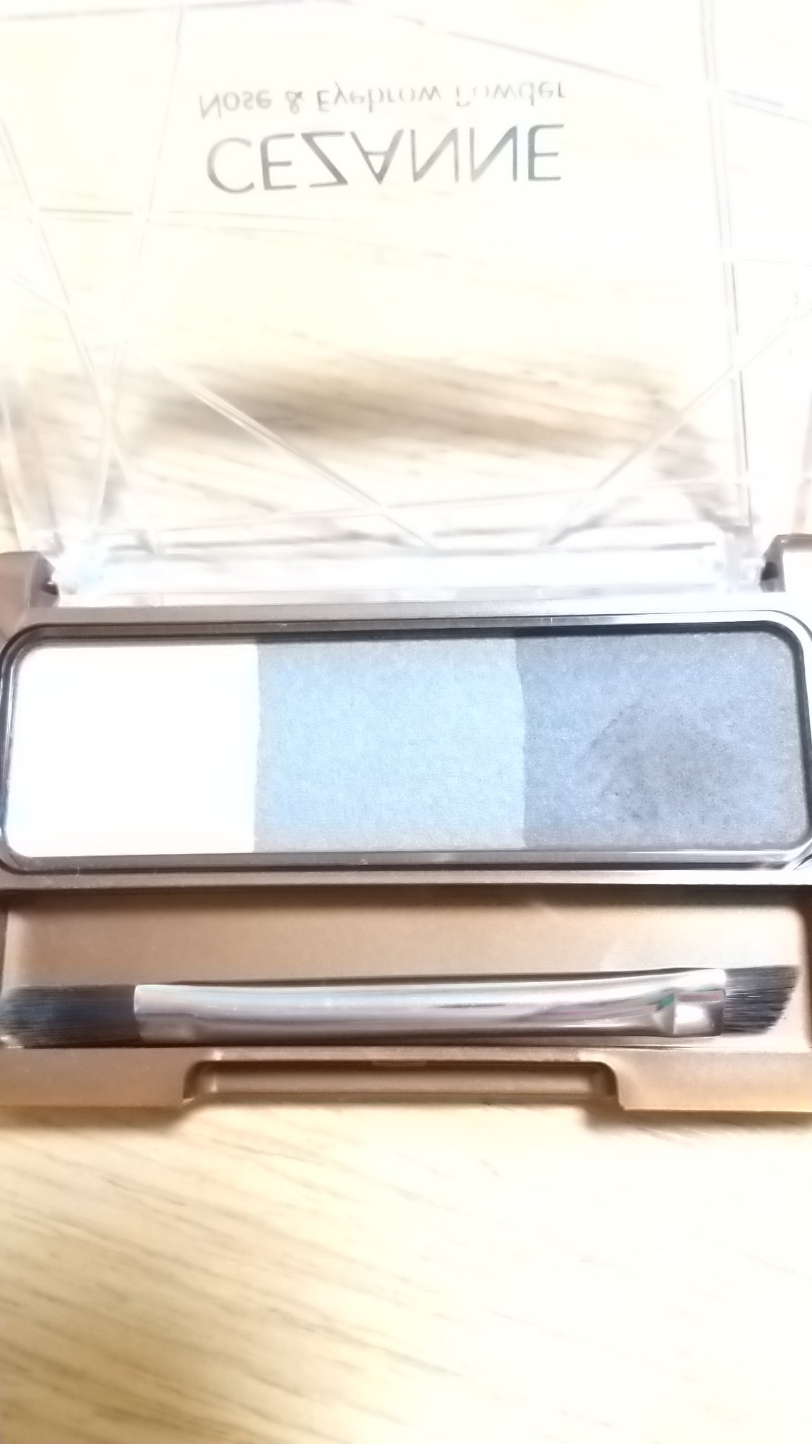 ノーズ＆アイブロウパウダー 03 オリーブ/CEZANNE/パウダーアイブロウを使ったクチコミ（2枚目）