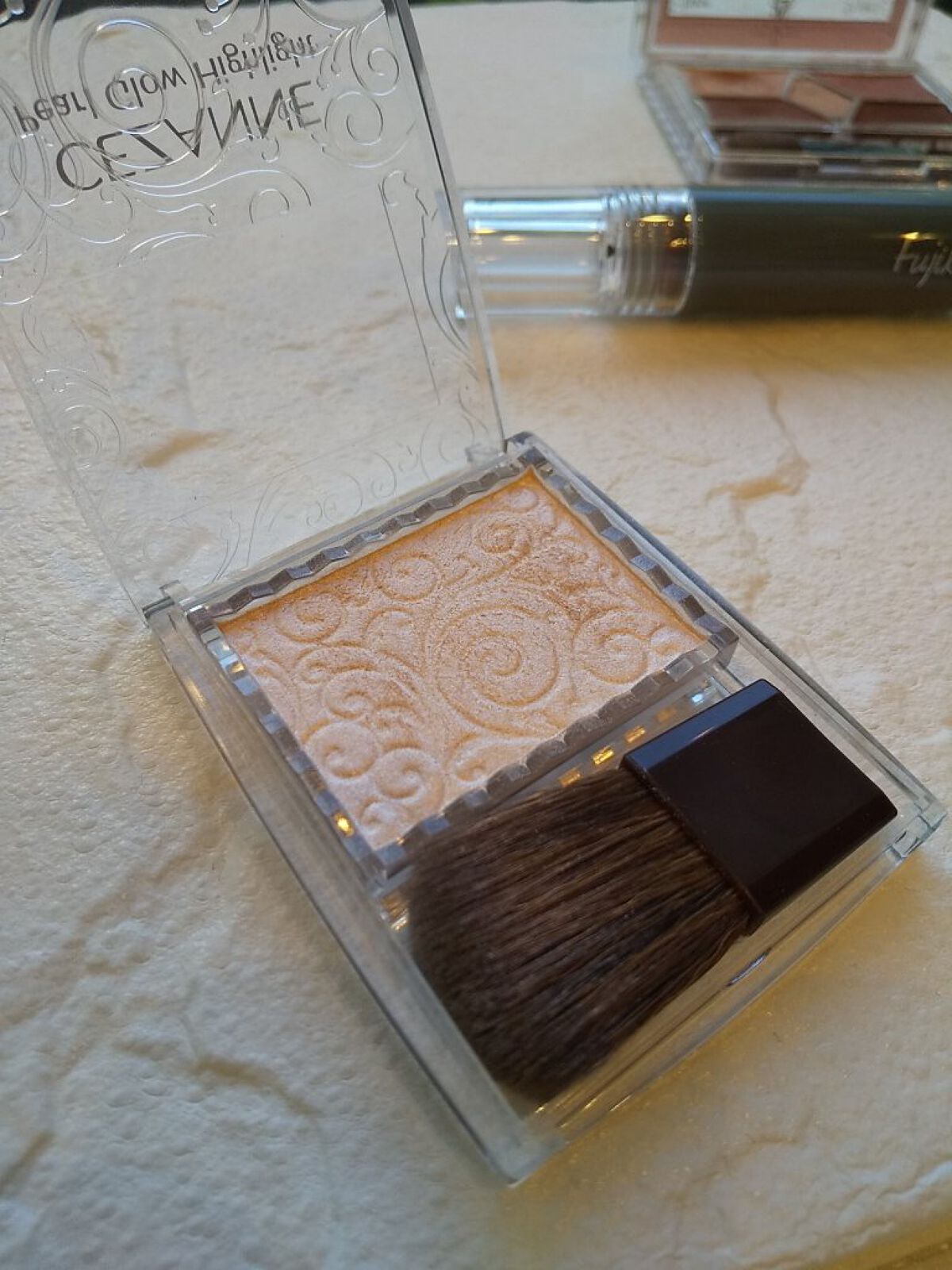 ナチュラル チークN/CEZANNE/パウダーチークを使ったクチコミ（2枚目）