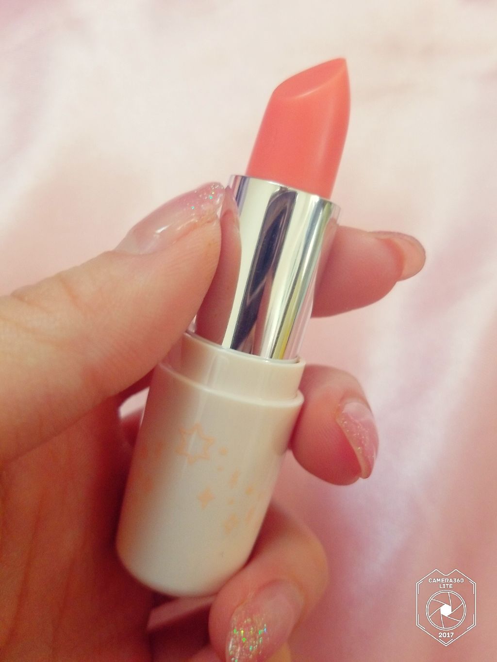 フェイクヌードリップ 02 惑わせコーラル/素肌記念日/リップティントを使ったクチコミ（3枚目）