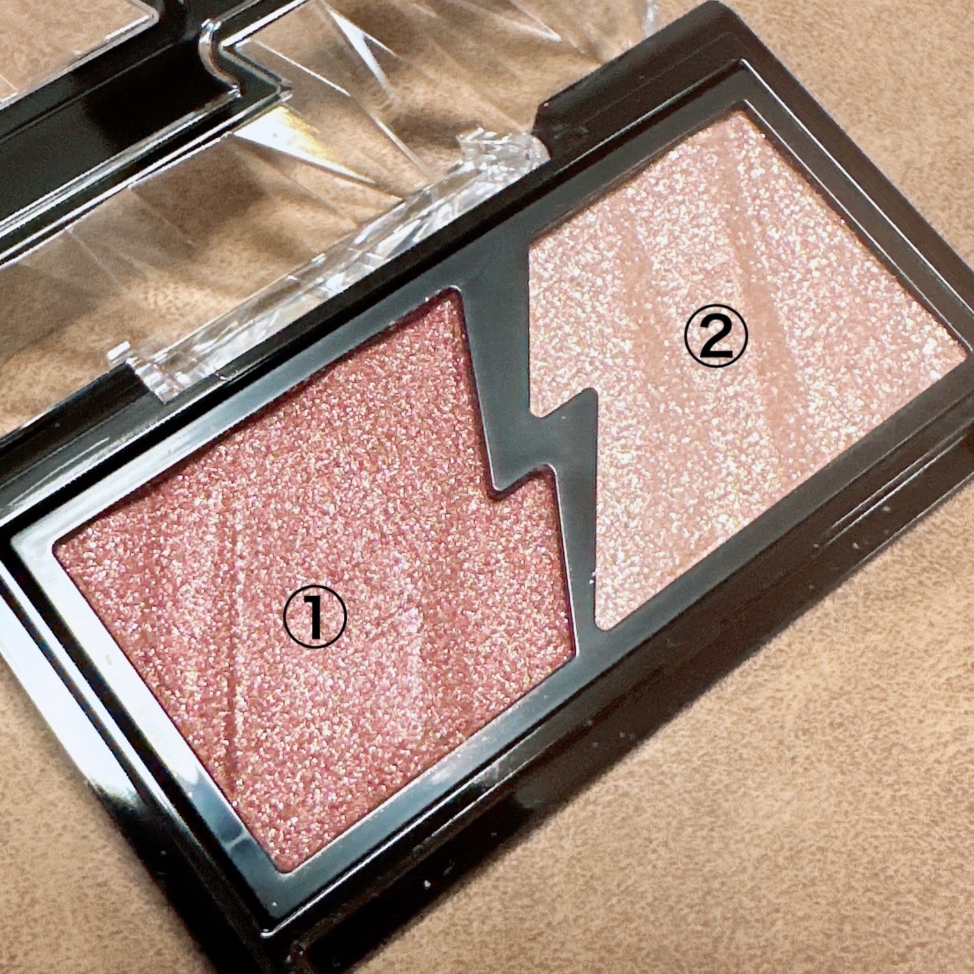 エレクトリックショックアイズ /KATE/アイシャドウパレットを使ったクチコミ（2枚目）