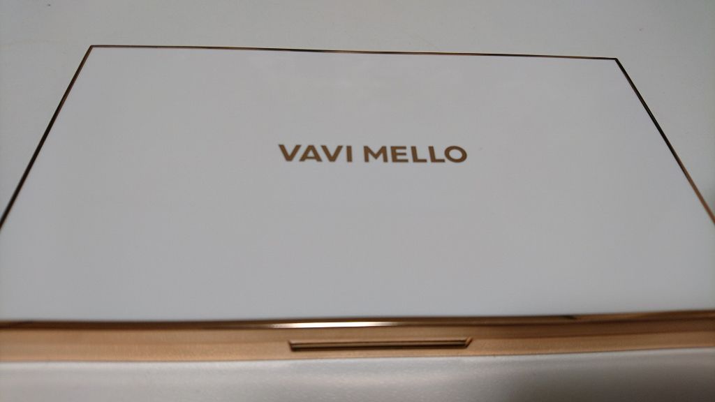 バレンタインボックス/VAVI MELLO/アイシャドウパレットを使ったクチコミ(2枚目)