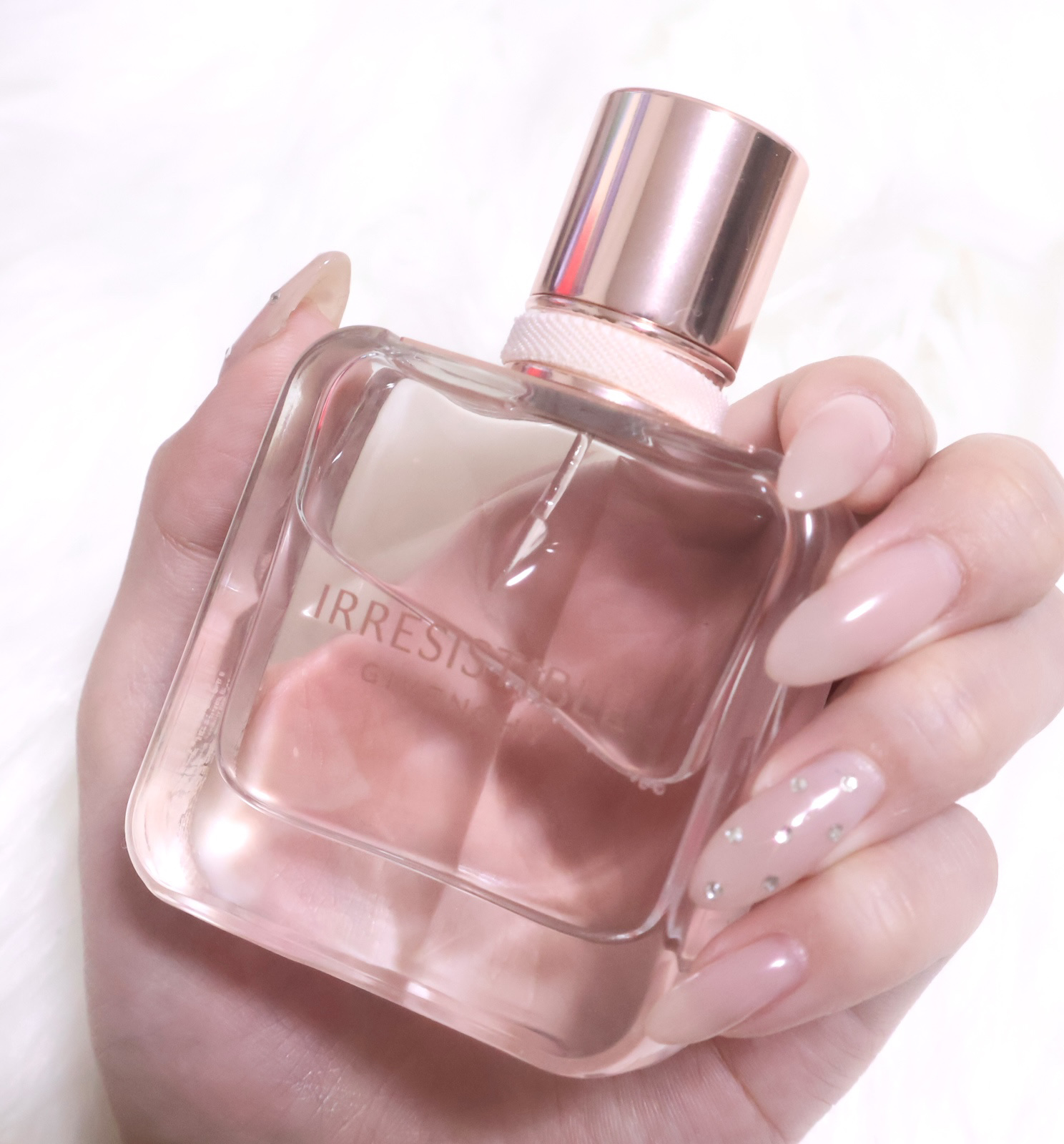 試してみた】イレジスティブル オーデトワレ GIVENCHYのリアルな