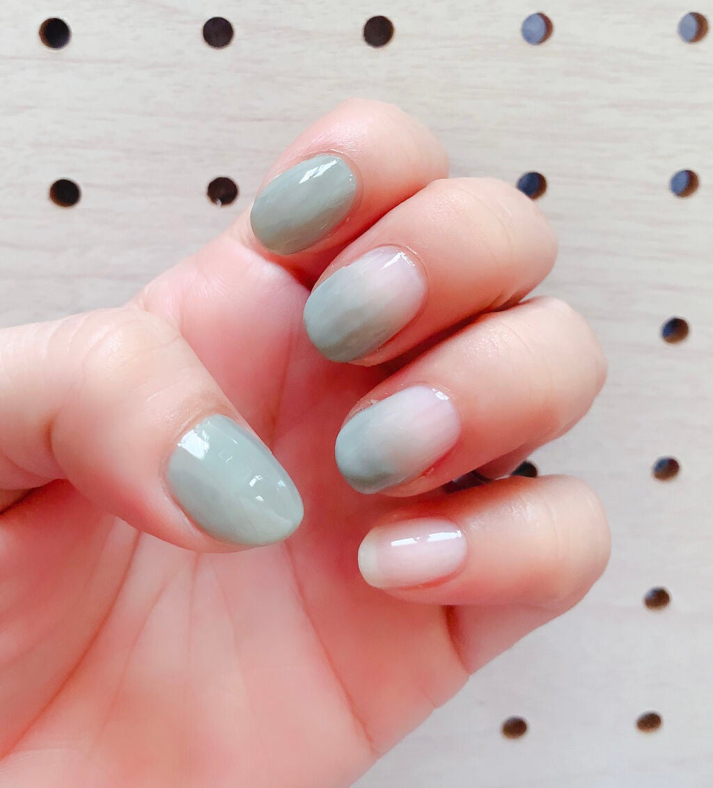 カラフルネイルズ/キャンメイク/マニキュアを使ったクチコミ(3枚目)