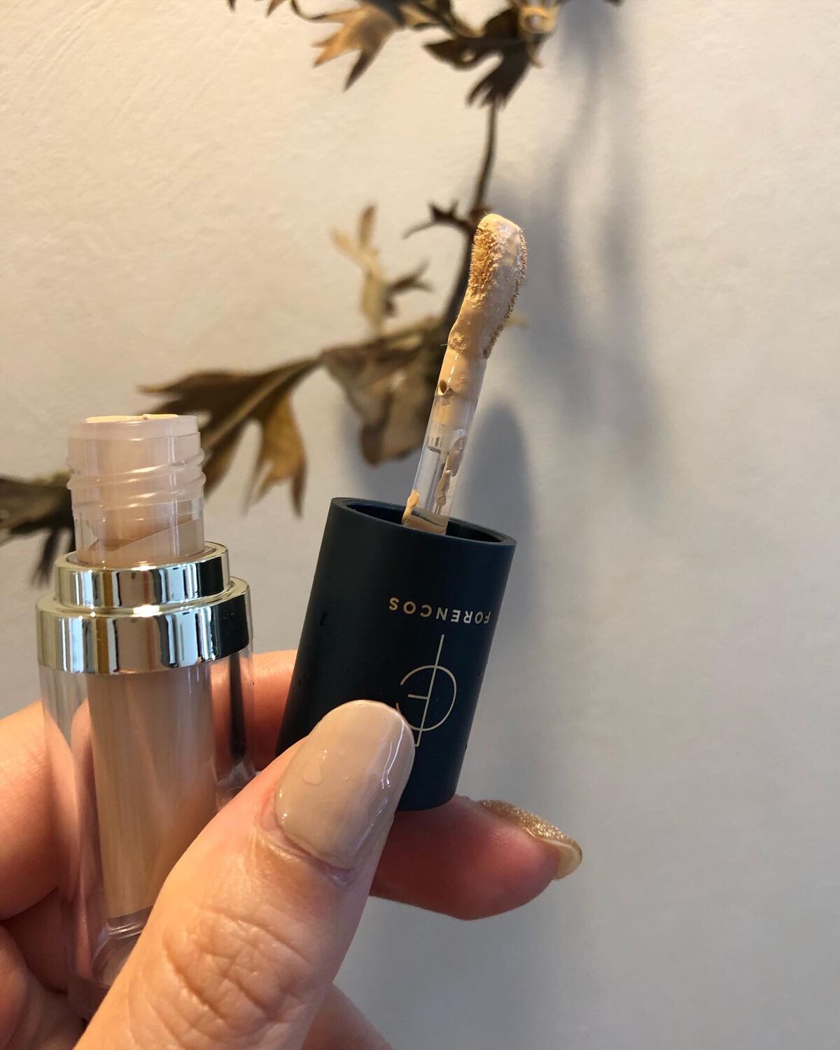 タトゥーウォータープルーフスカーコンシーラー/フォレンコス/リキッドコンシーラーを使ったクチコミ(4枚目)