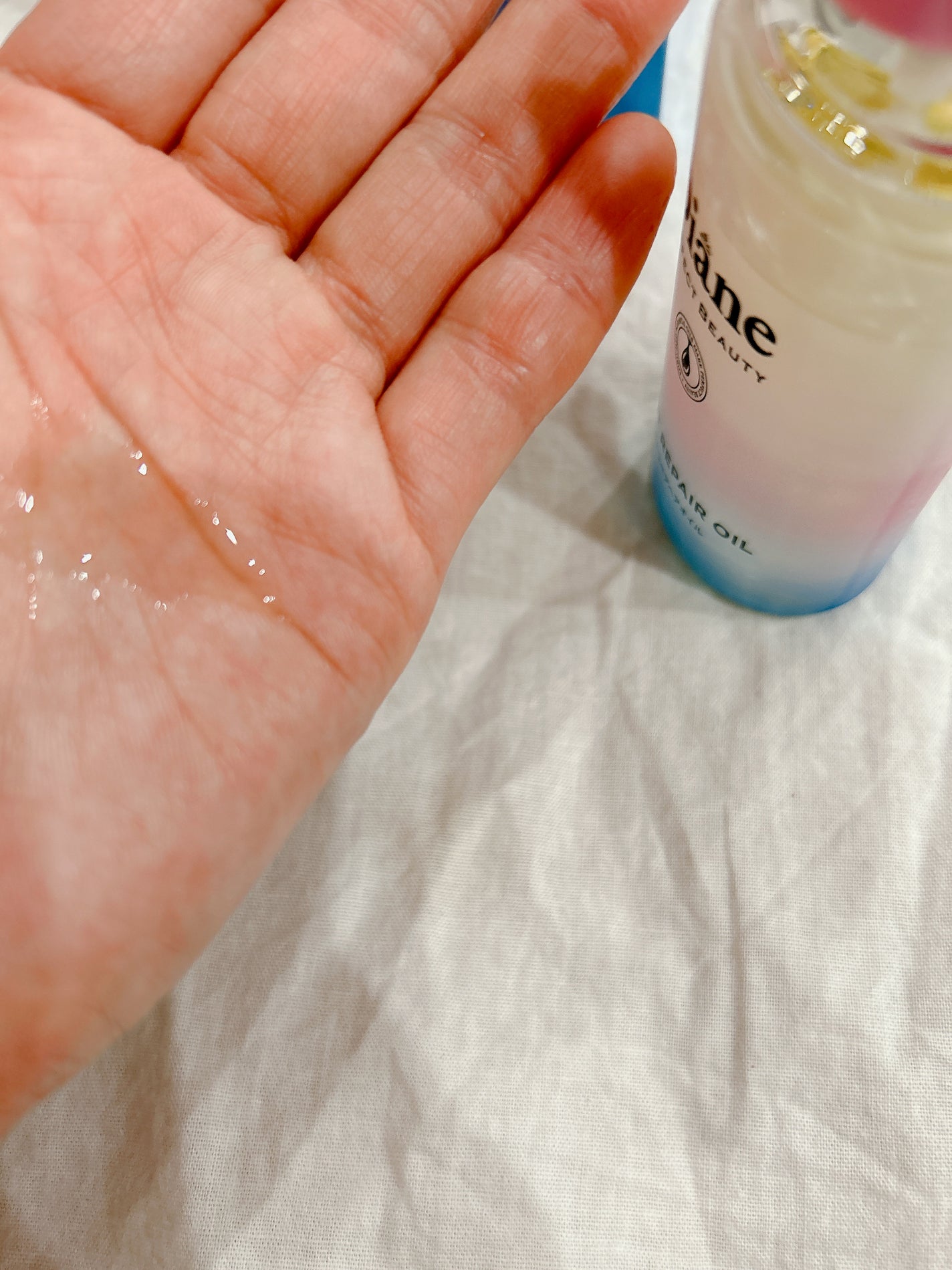 パーフェクトビューティー ナイトリペアヘアオイル ミッドナイトベリーの香り/ダイアン/ヘアオイルを使ったクチコミ(3枚目)