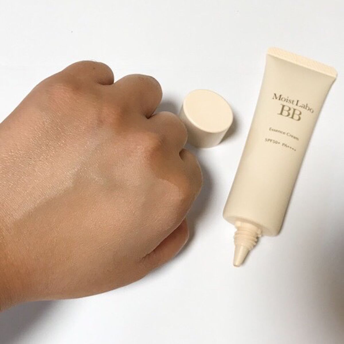 モイストラボ BBエッセンスクリーム/Moist Labo/BBクリームを使ったクチコミ(4枚目)