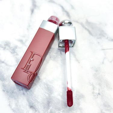 
Dior ADDICT LIP TINT
491NATURAL ROSEWOOD
落ち着いたローズブラウン
ブラウン苦手な方も
青みよりで使いやすいと思います◎

リニューアルしたこちらのティント
リ