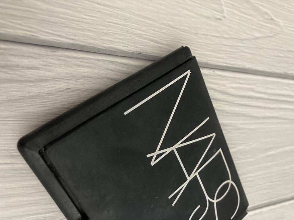ライトリフレクティングセッティングパウダー　プレスト　N/NARS/プレストパウダーを使ったクチコミ（1枚目）