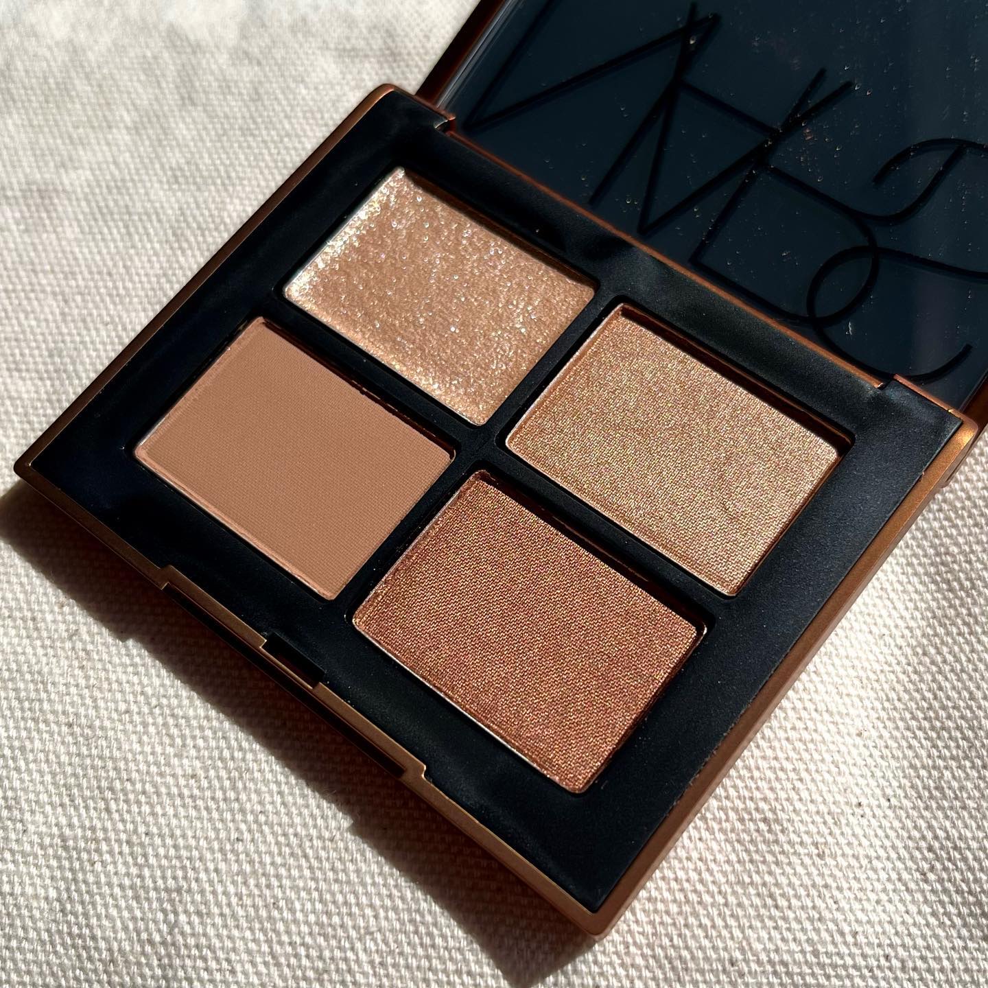 クワッドアイシャドー/NARS/アイシャドウパレットを使ったクチコミ（2枚目）