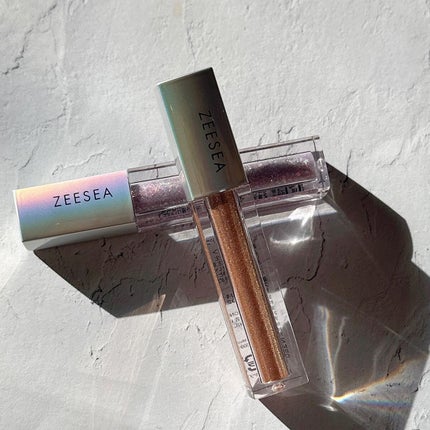 ダイヤモンドシリーズ 星空リキッドアイシャドウ/ZEESEA/リキッドアイシャドウを使ったクチコミ(1枚目)