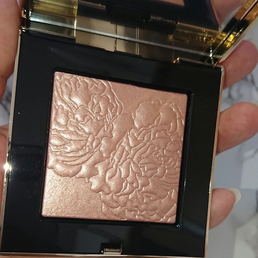 ハイライティング パウダー/BOBBI BROWN/パウダーハイライトを使ったクチコミ（3枚目）