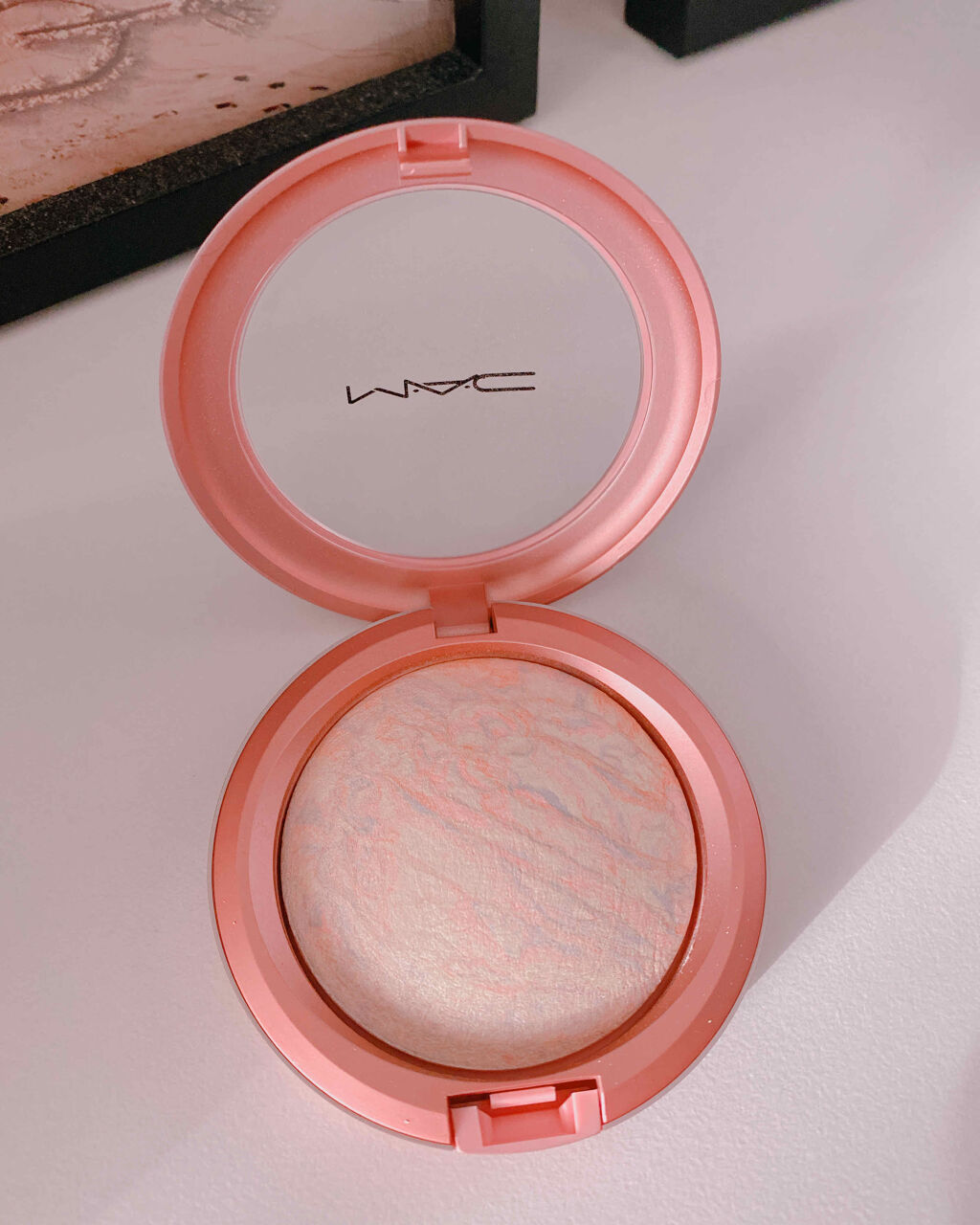 M·A·C ミネラライズ スキンフィニッシュ/M・A・C/パウダーハイライトを使ったクチコミ（2枚目）