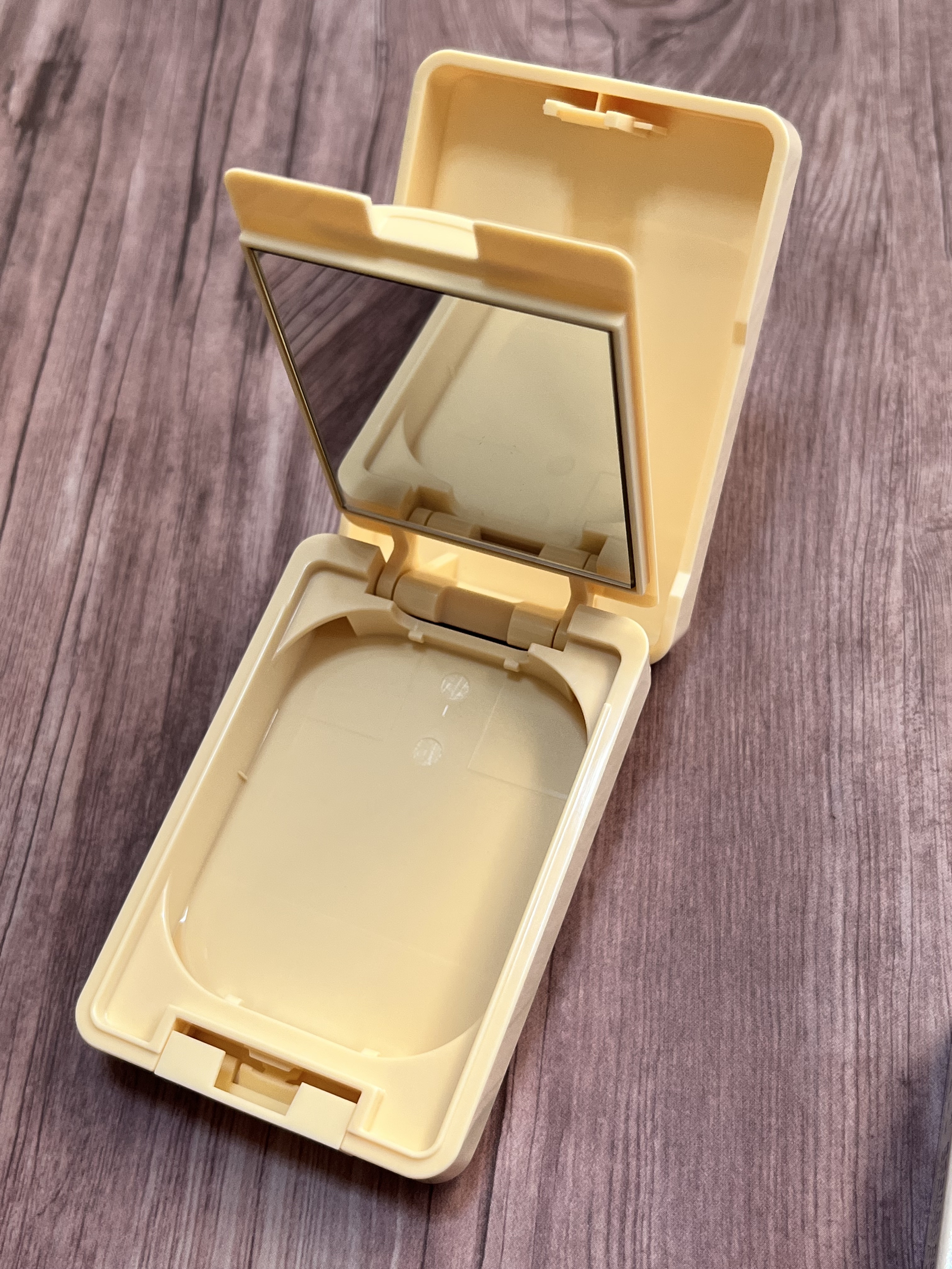 ファンデーション ケース D 1/ちふれ/その他化粧小物を使ったクチコミ（2枚目）