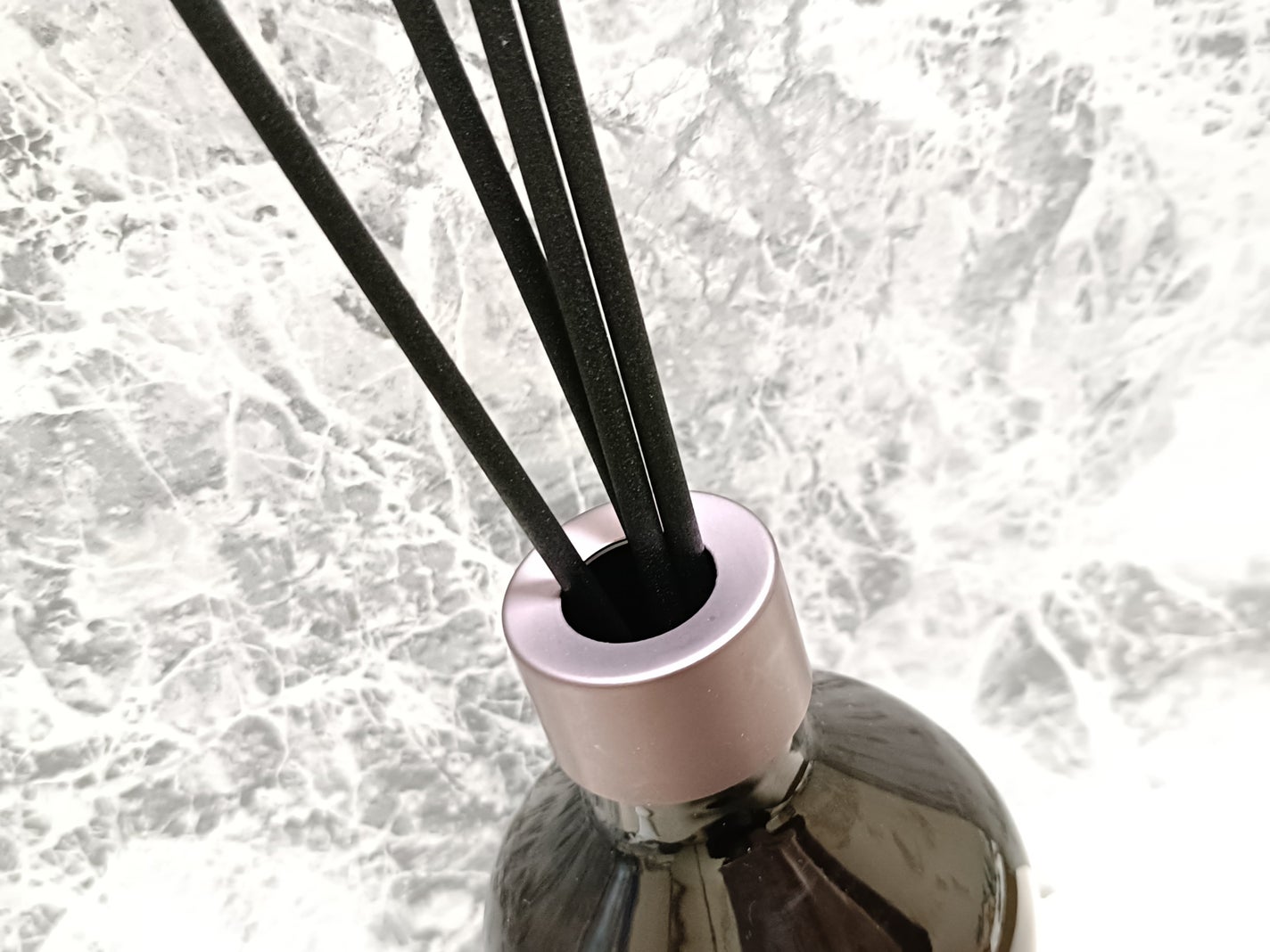 プレミアムディフューザー/hetras/ルームフレグランスを使ったクチコミ(2枚目)