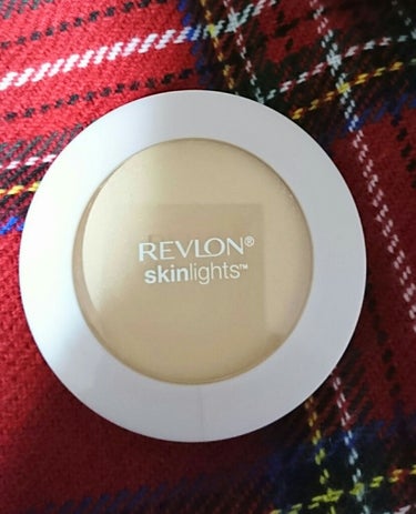 スキンライト プレスト パウダー/REVLON/プレストパウダーを使ったクチコミ（1枚目）