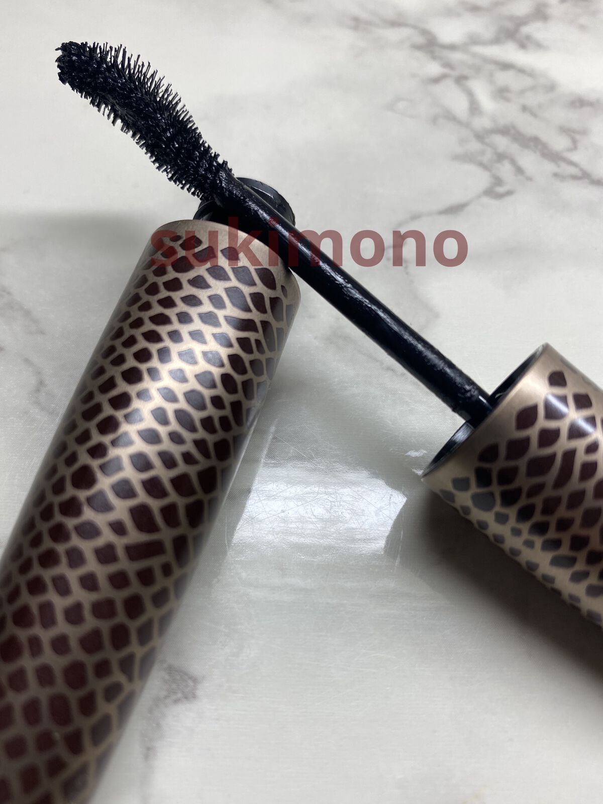 ラッシュ クイーン コブラブラック WP｜HELENA RUBINSTEINの