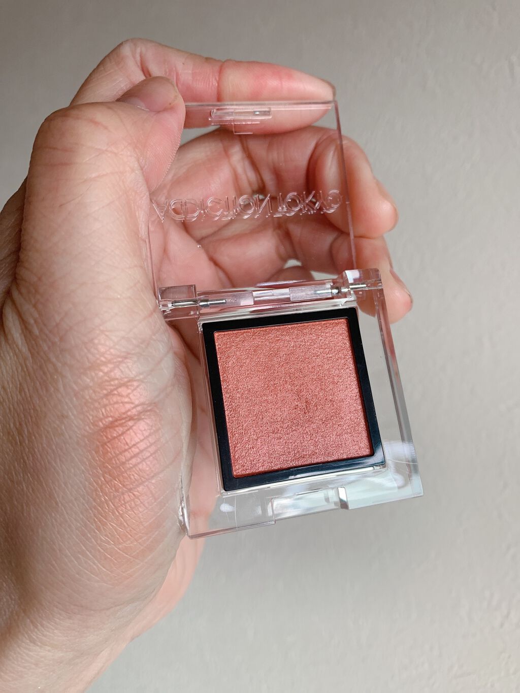 アディクション ザ アイシャドウ パール 103P My Share/ADDICTION/単色アイシャドウを使ったクチコミ（3枚目）