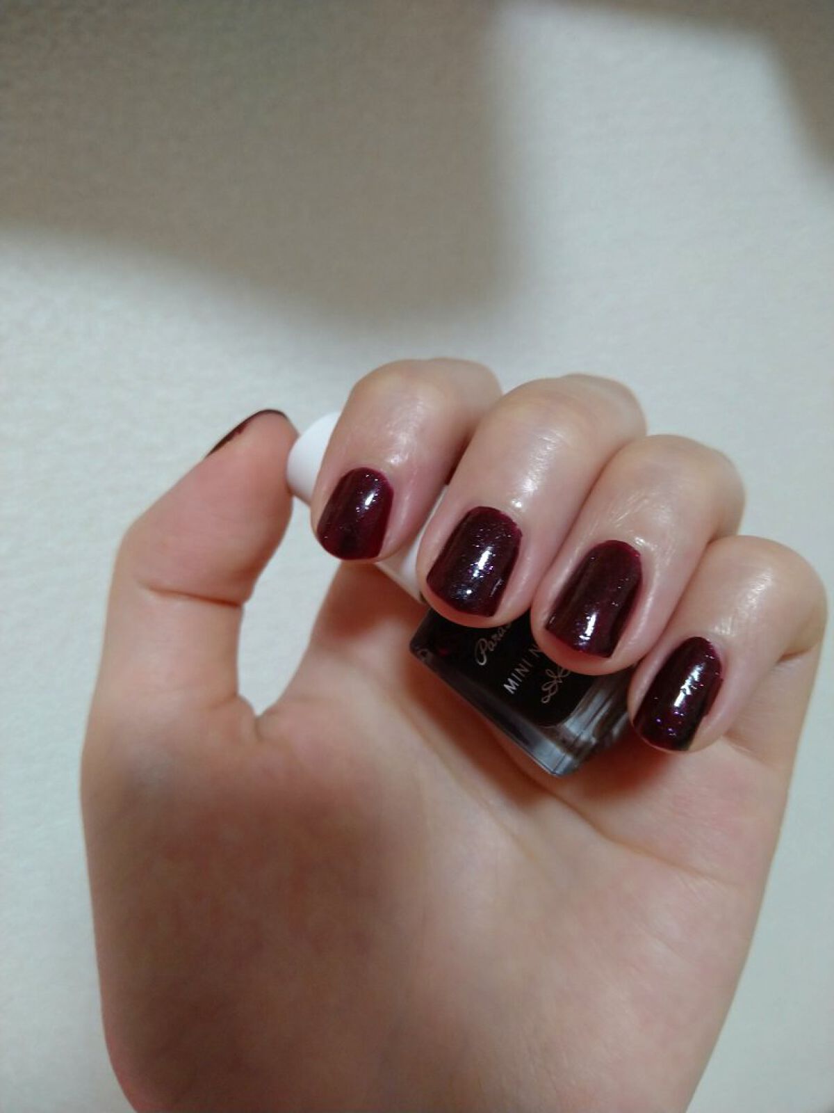 ミニネイル RD10 フローズンベリー/パラドゥ/マニキュアを使ったクチコミ（2枚目）